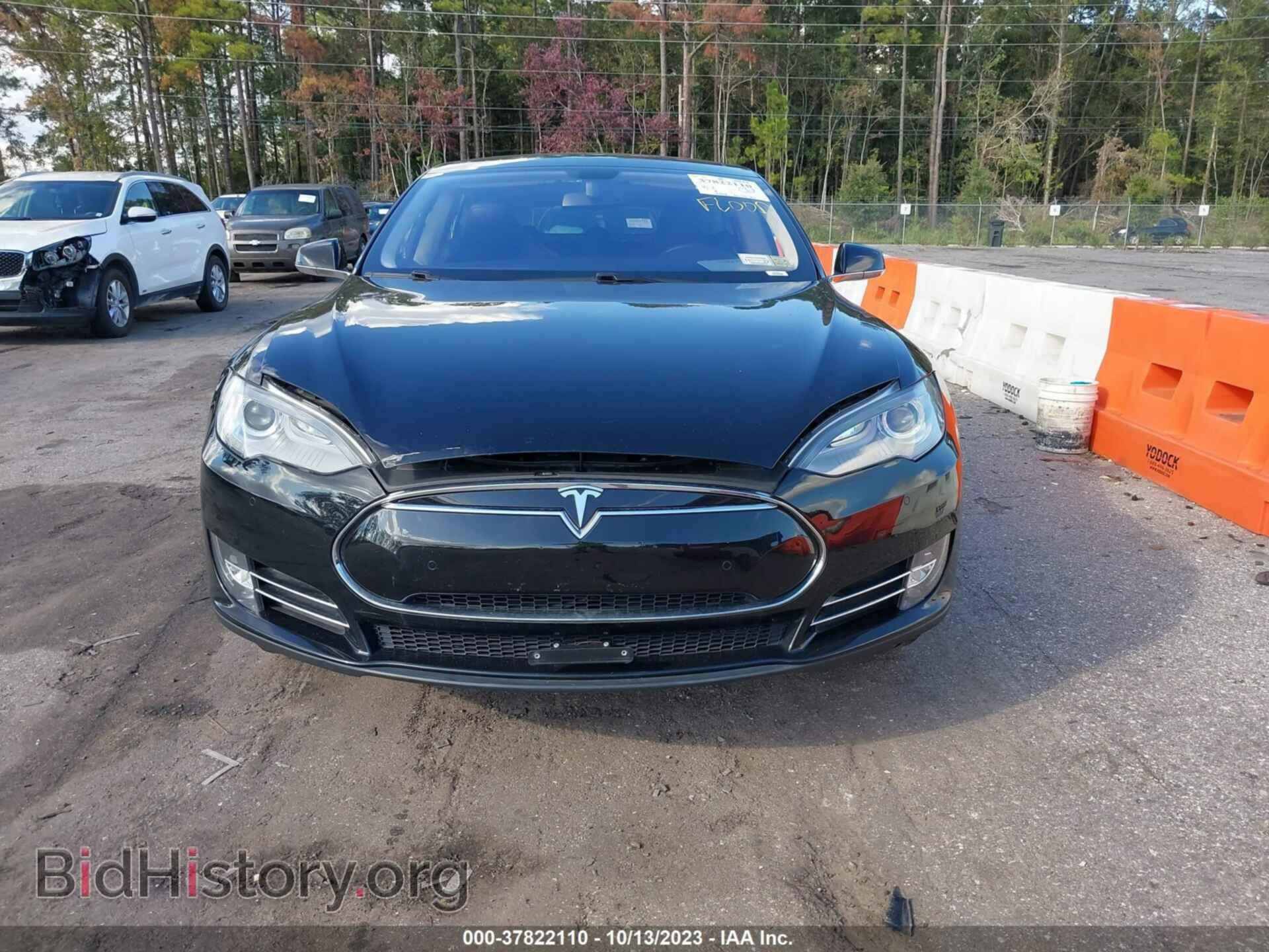 2014 TESLA MODEL S - VIN: 5YJSA1H17EFP34085 - Фото 6