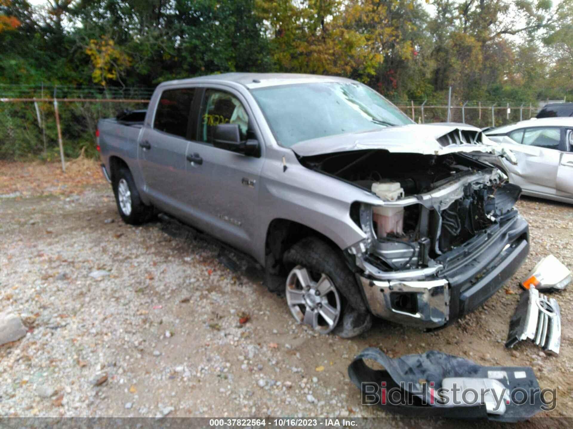 Photo 5TFDW5F1XHX620810 - TOYOTA TUNDRA 4WD 2017