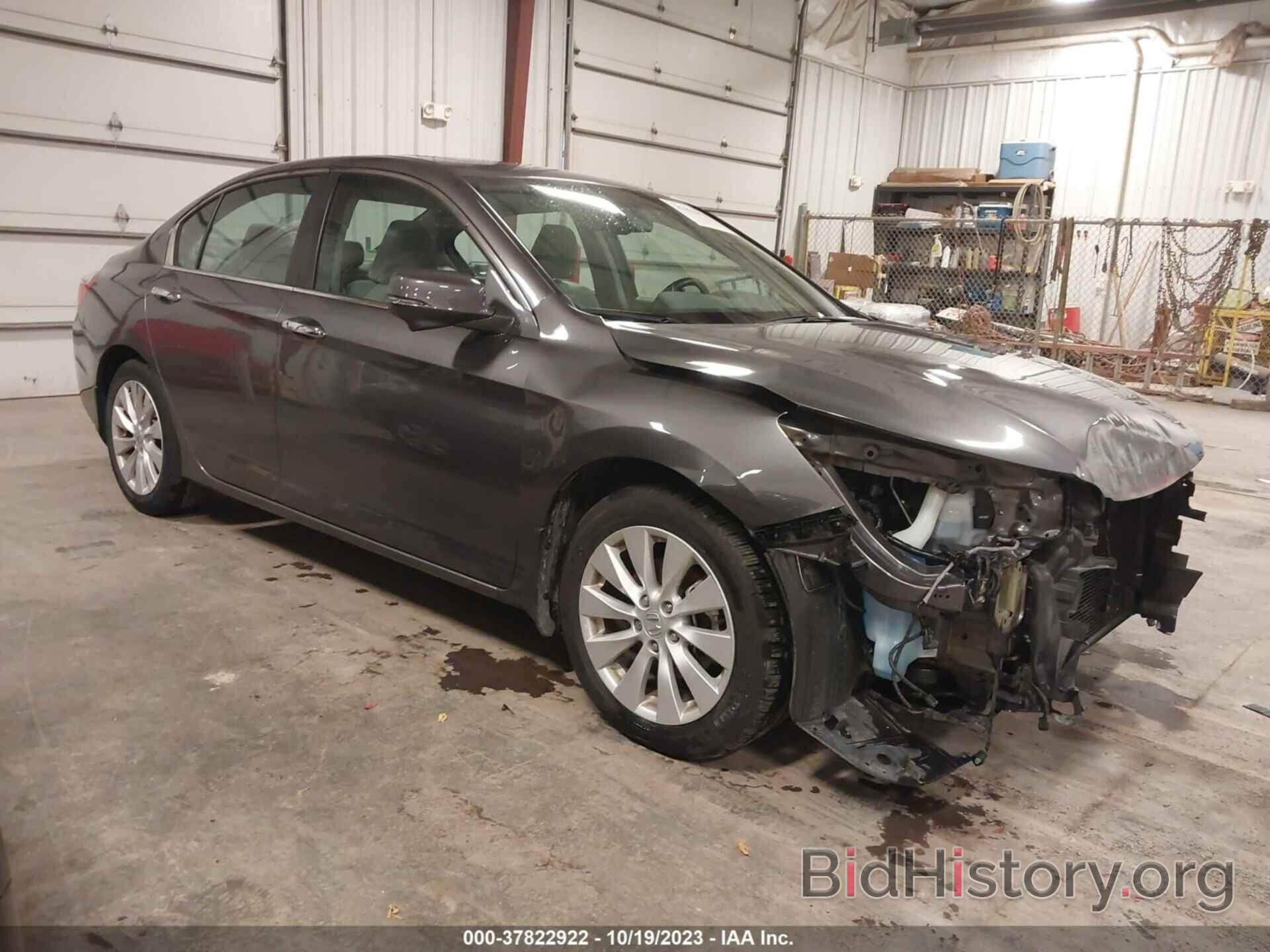 Photo 1HGCR2F71EA287077 - HONDA ACCORD SEDAN 2014