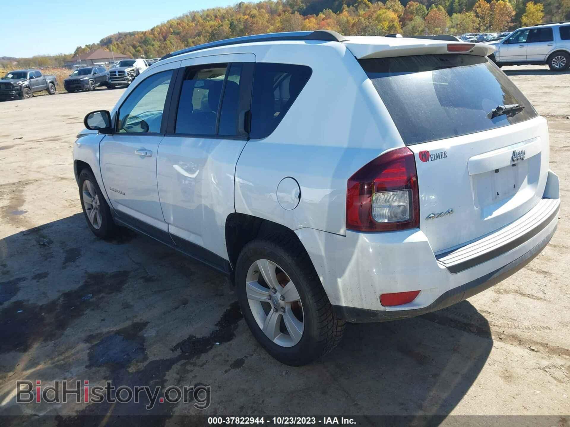 2014 JEEP COMPASS - VIN: 1C4NJDBB6ED830393 - Фото 3