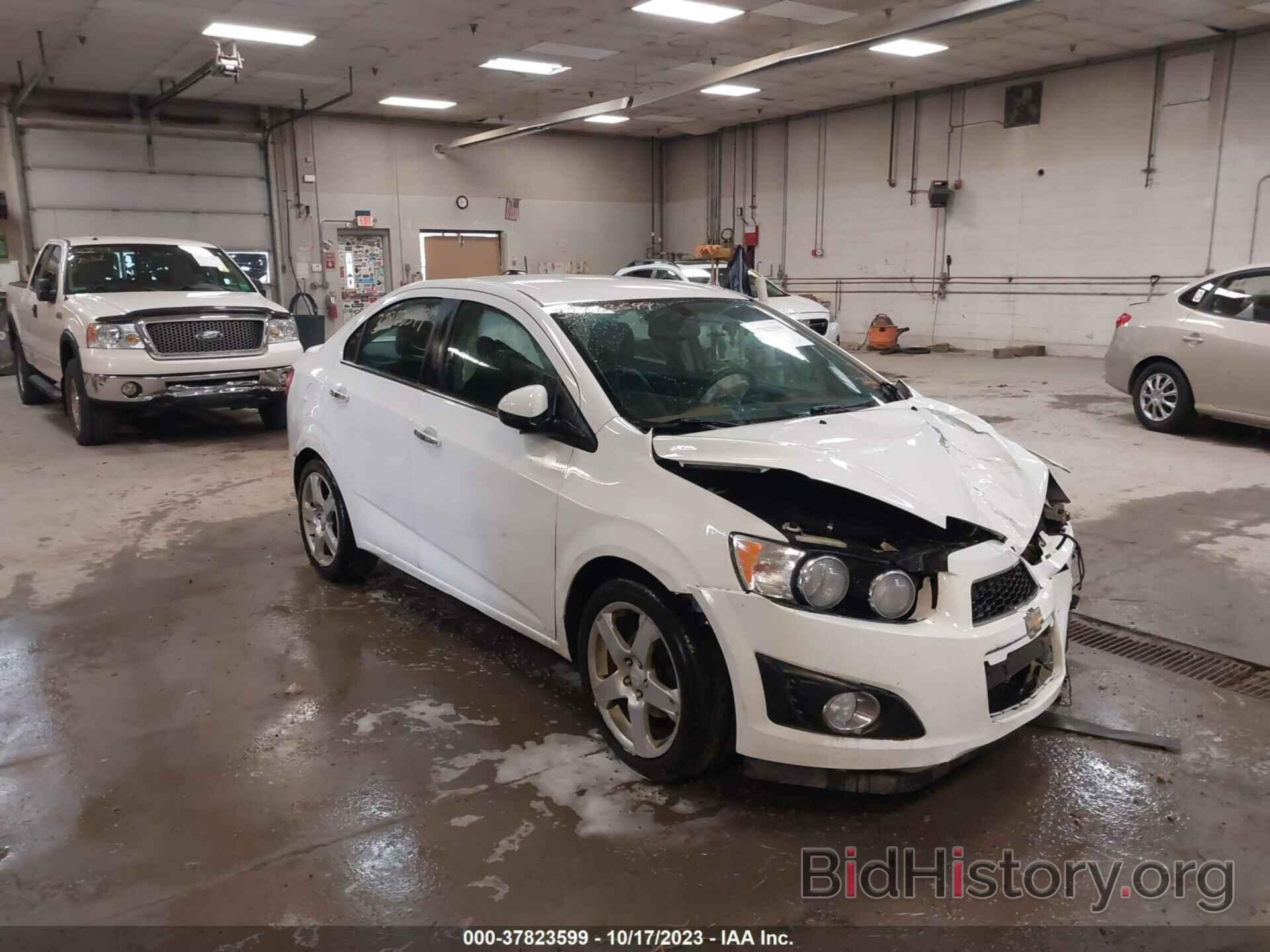 Photo 1G1JE5SB2F4194039 - CHEVROLET SONIC 2015