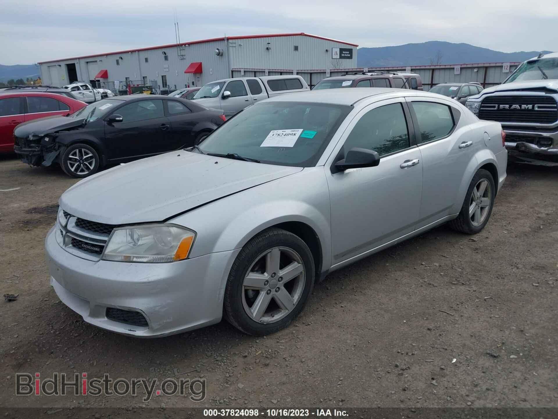 2011 DODGE AVENGER - VIN: 1B3BD4FB0BN583545 - Фото 2