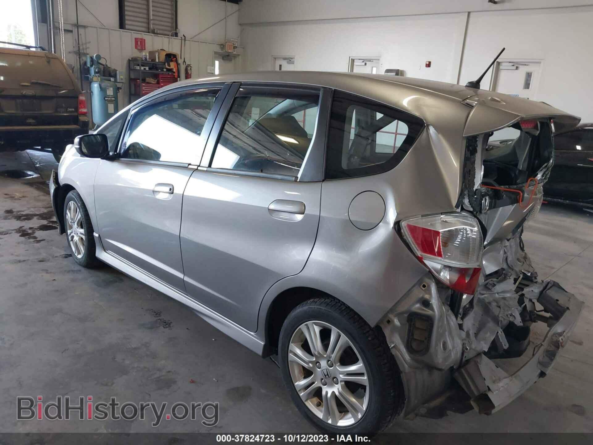 2010 HONDA FIT - VIN: JHMGE8H46AS019727 - Фото 3