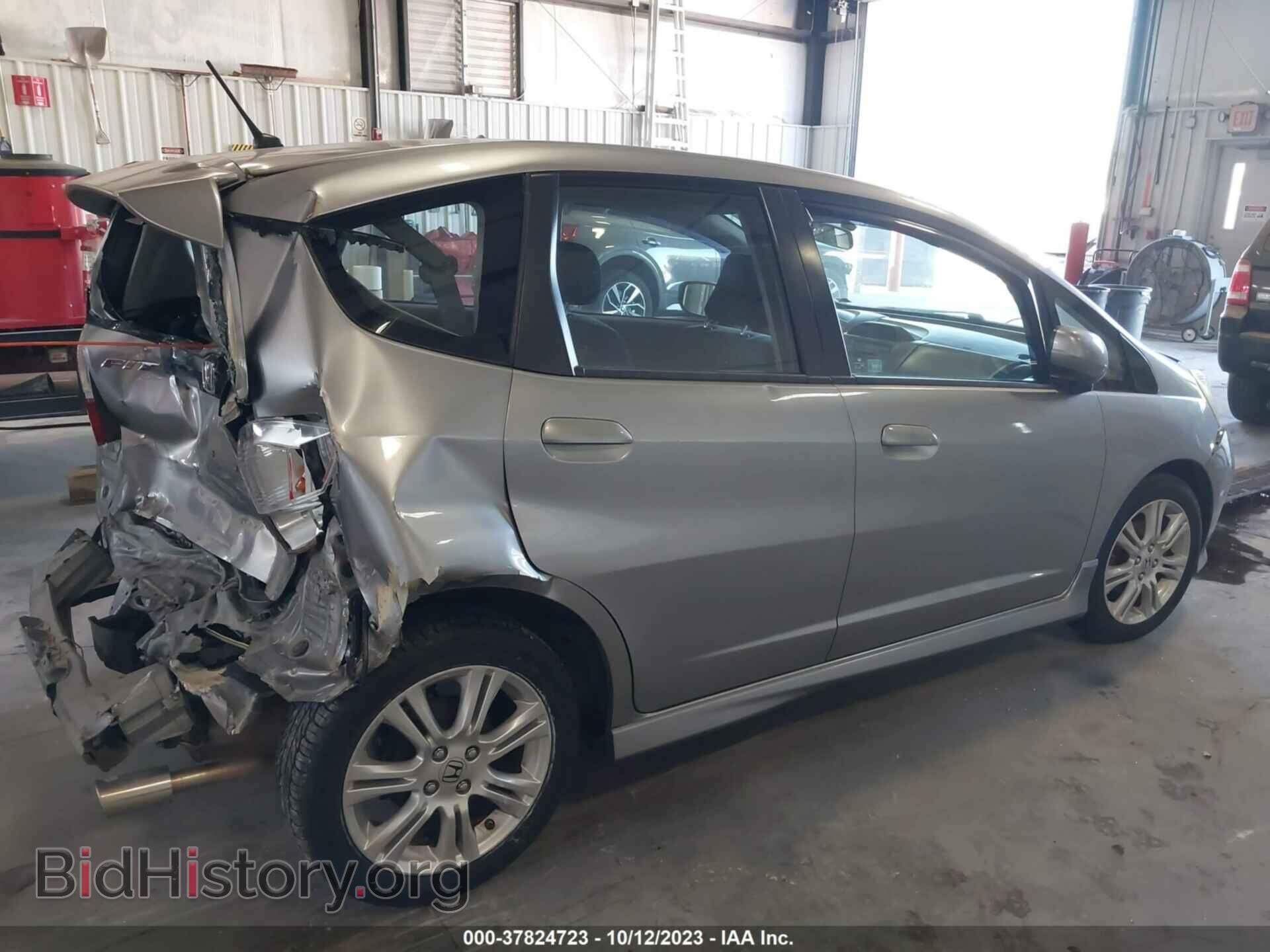 2010 HONDA FIT - VIN: JHMGE8H46AS019727 - Фото 4