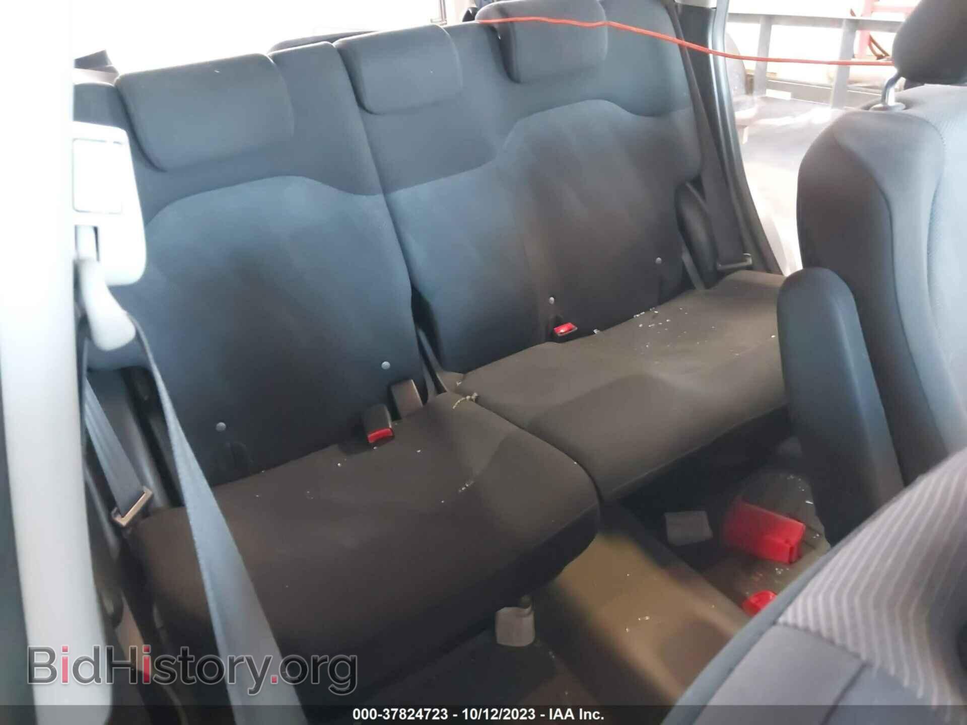 2010 HONDA FIT - VIN: JHMGE8H46AS019727 - Фото 8