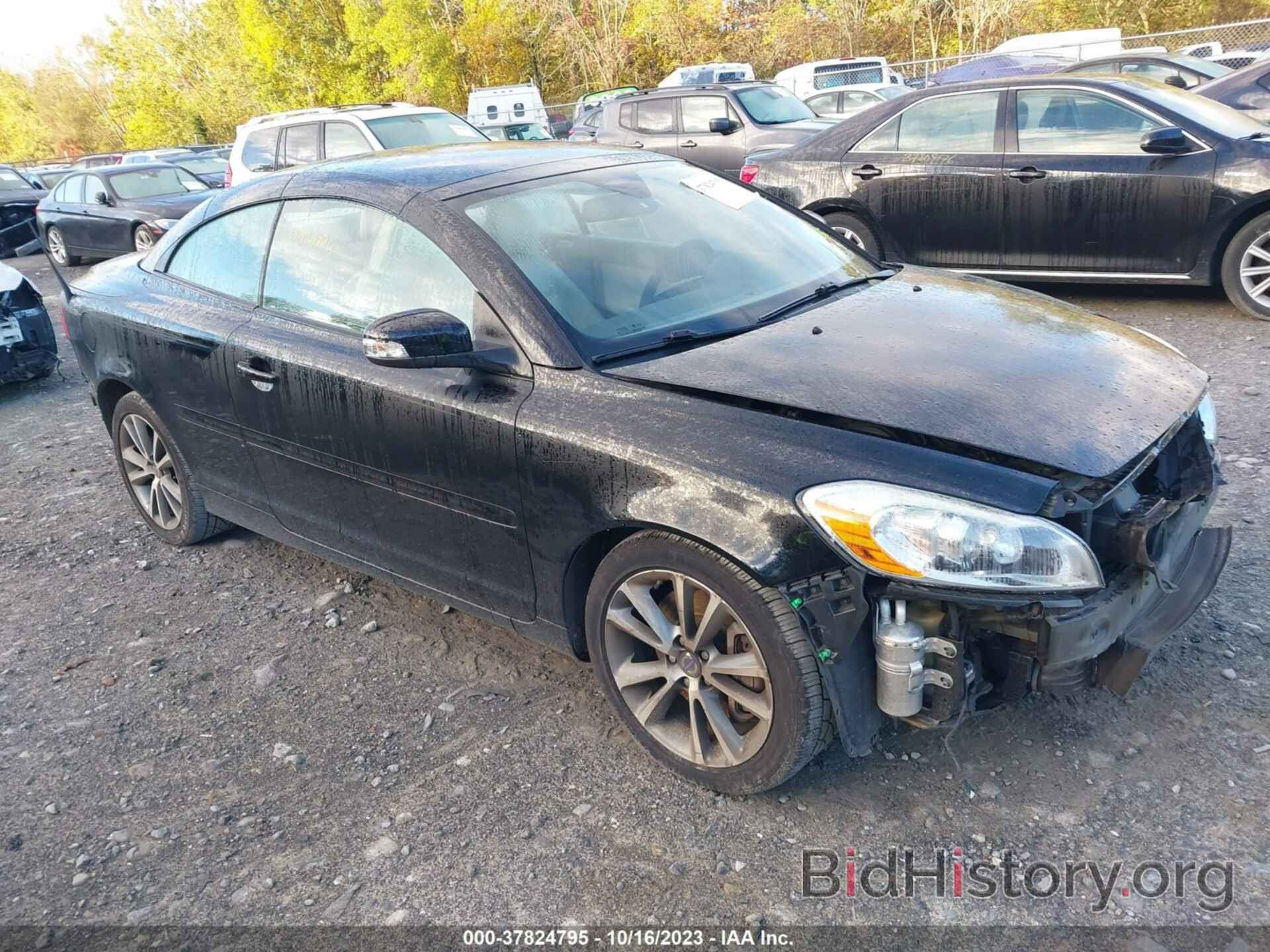 Photo YV1672MC6CJ123140 - VOLVO C70 2012