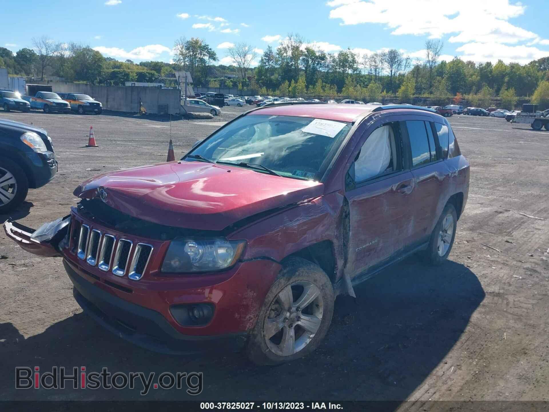 2014 JEEP COMPASS - VIN: 1C4NJDBB8ED828757 - Photo 2