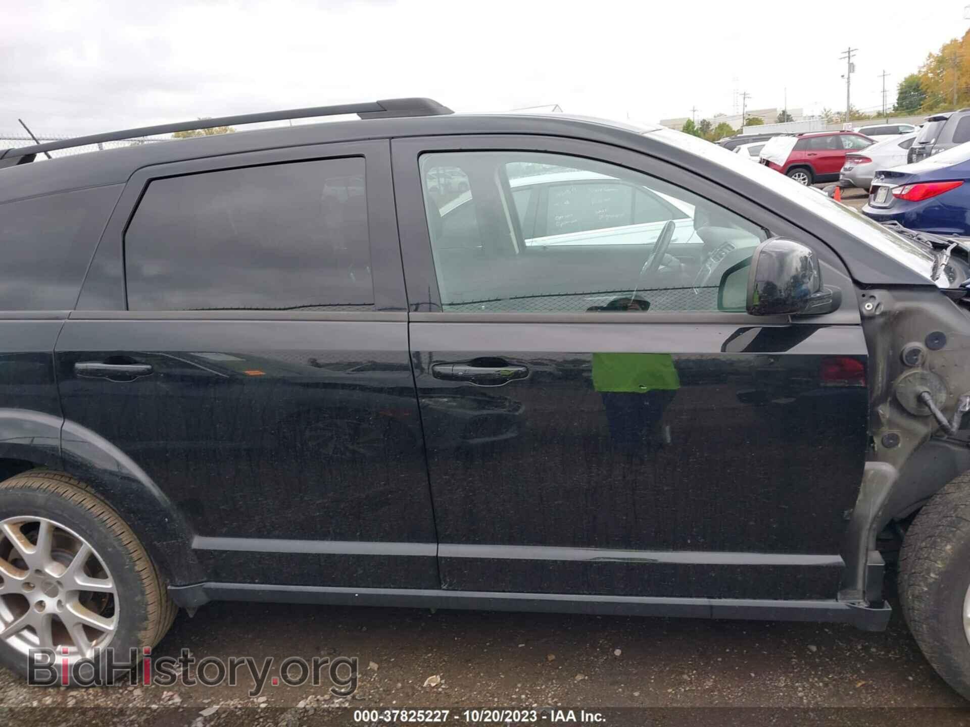 2016 DODGE JOURNEY - VIN: 3C4PDCBB2GT245558 - Фото 14