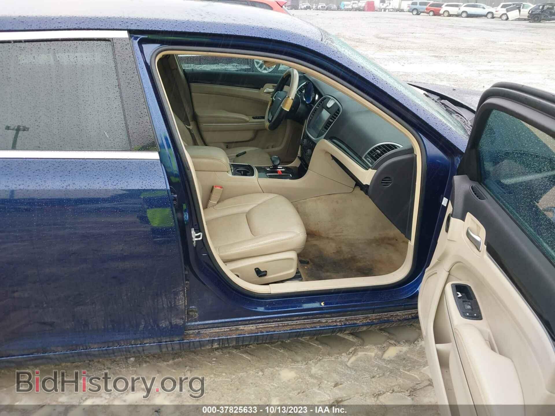 2013 CHRYSLER 300 - VIN: 2C3CCAAG3DH644510 - Фото 5