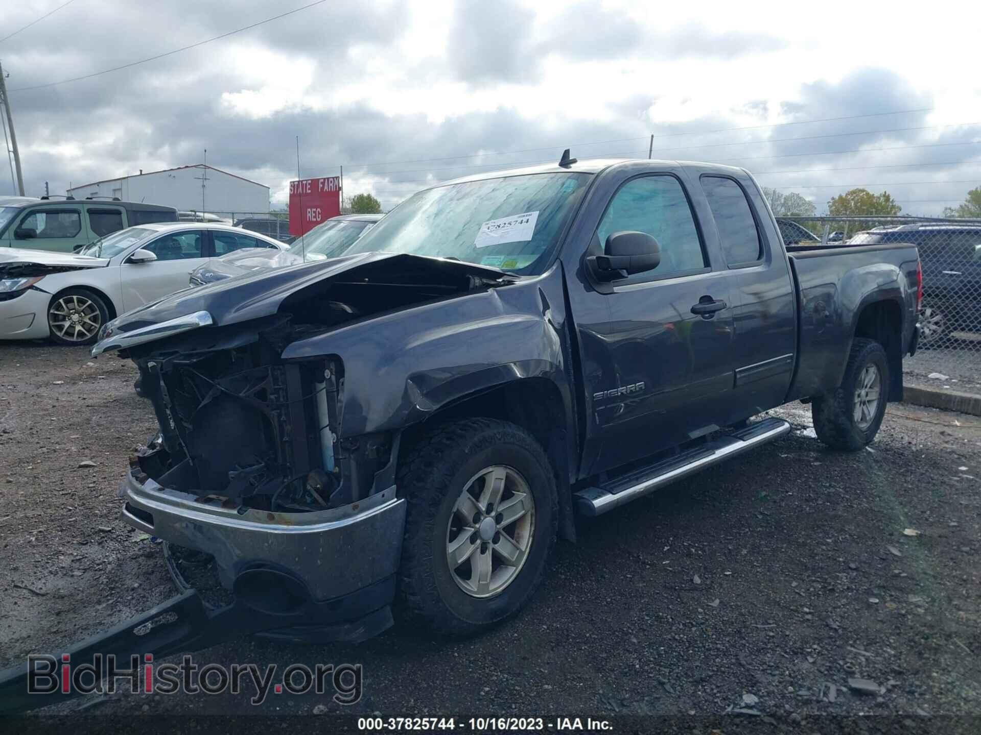2010 GMC SIERRA 1500 - VIN: 1GTSKVE34AZ207393 - Фото 2