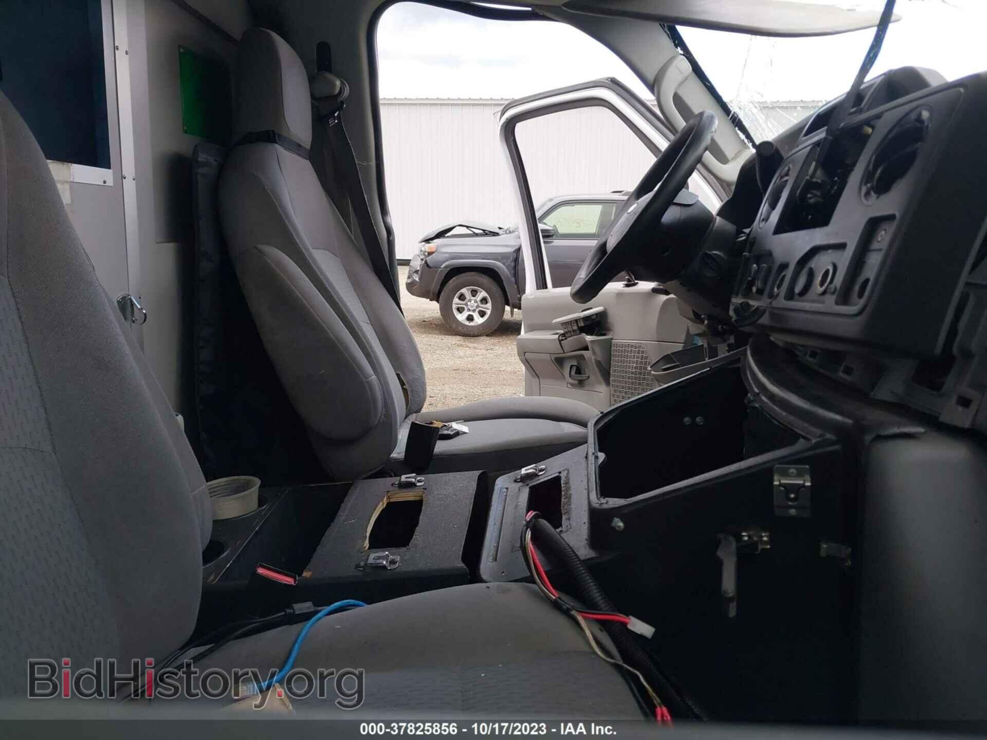 2014 FORD ECONOLINE CARGO VAN - VIN: 1FDSS3EL9EDB14923 - Фото 5