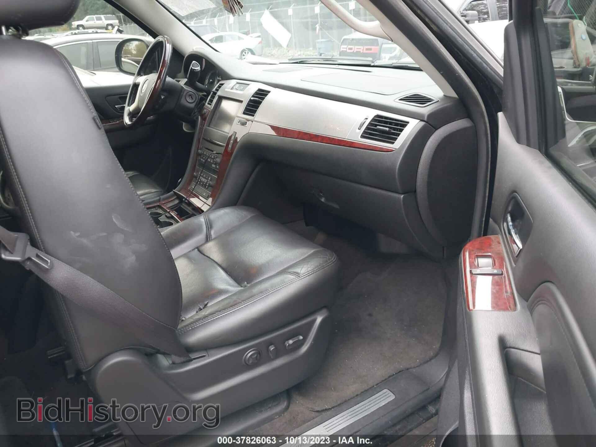 2013 CADILLAC ESCALADE - VIN: 1GYS3BEF0DR146807 - Фото 5