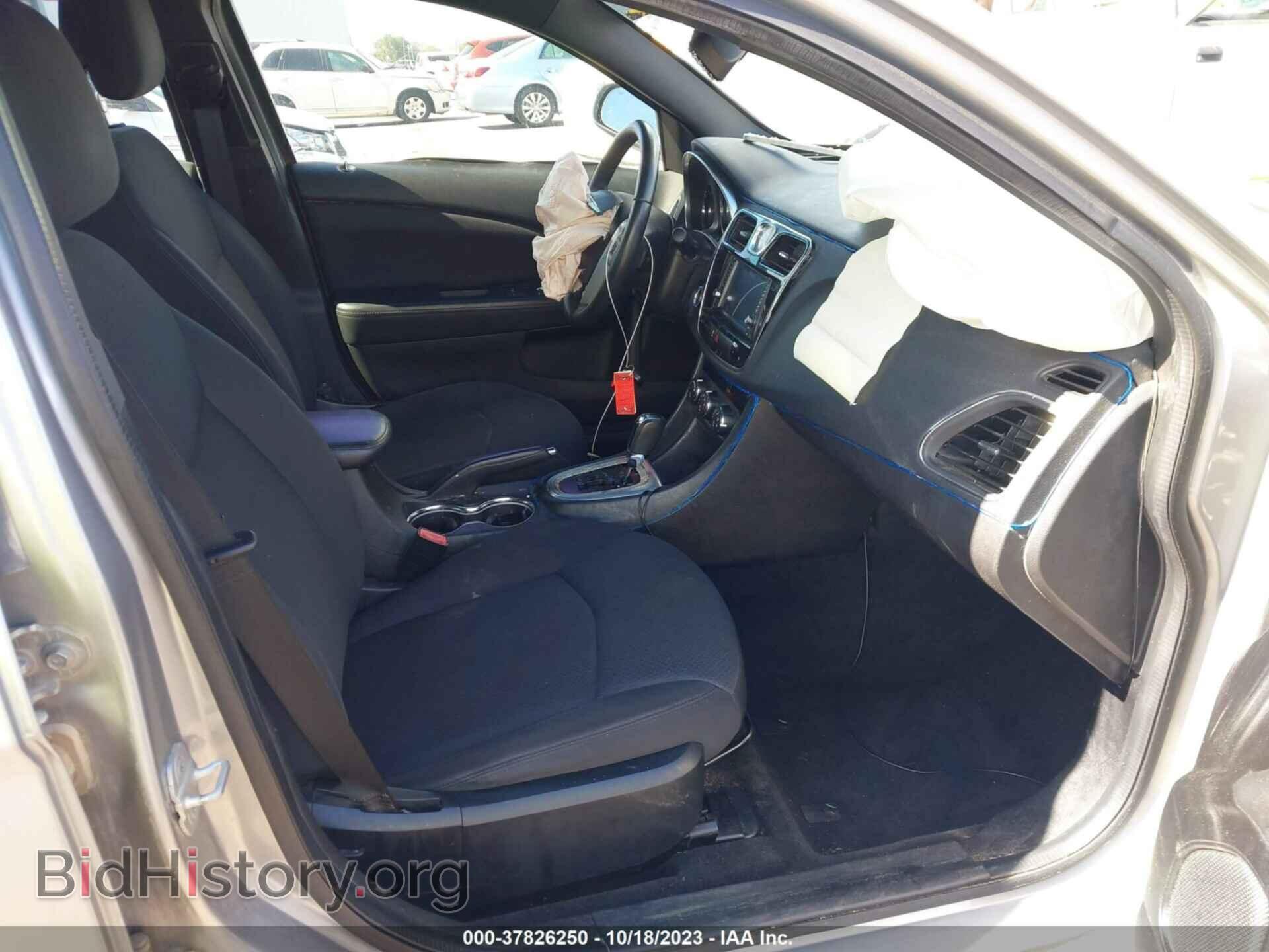 2013 CHRYSLER 200 - VIN: 1C3CCBBB3DN679533 - Photo 5