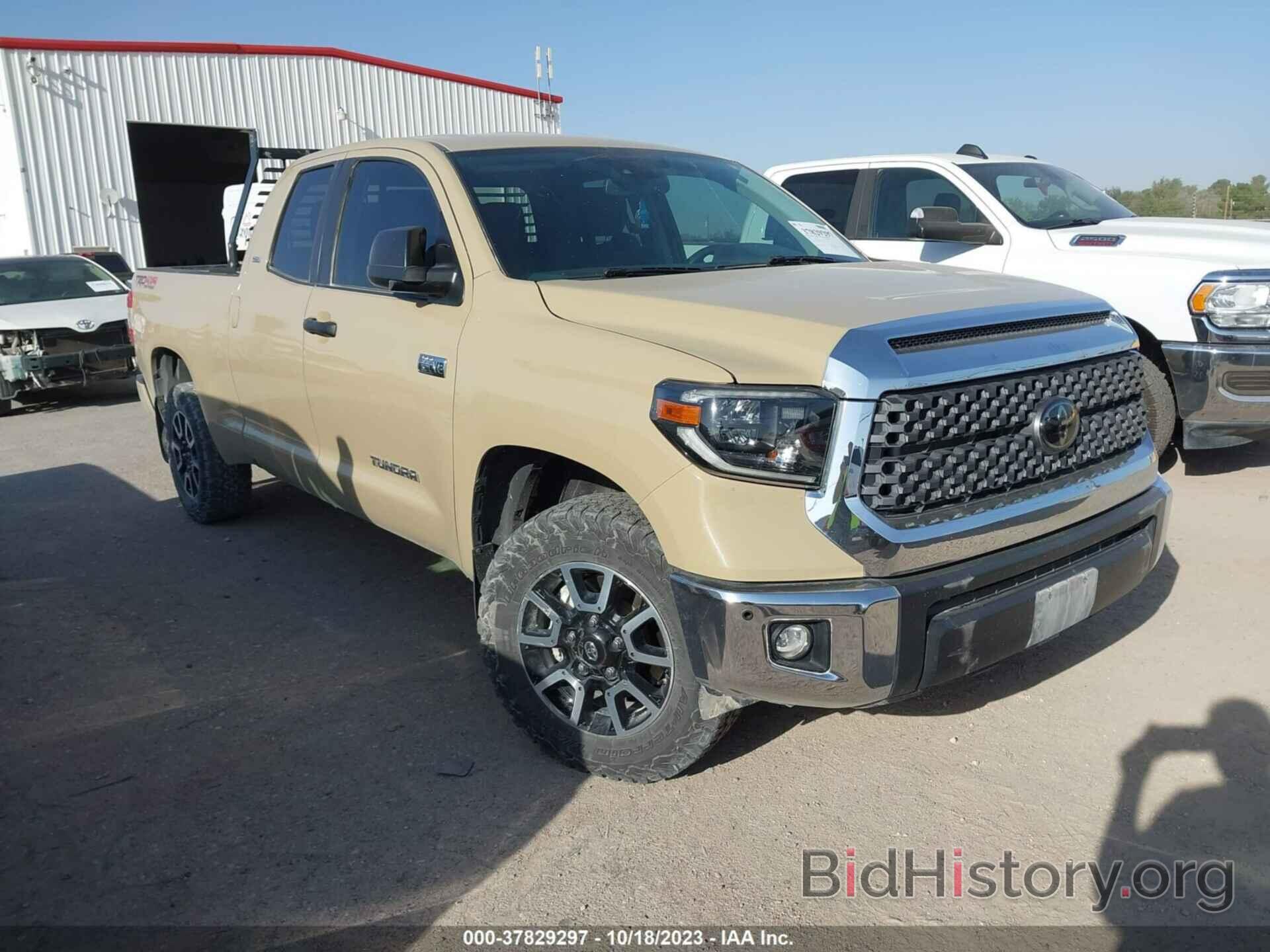 Photo 5TFUY5F1XLX915182 - TOYOTA TUNDRA 4WD 2020