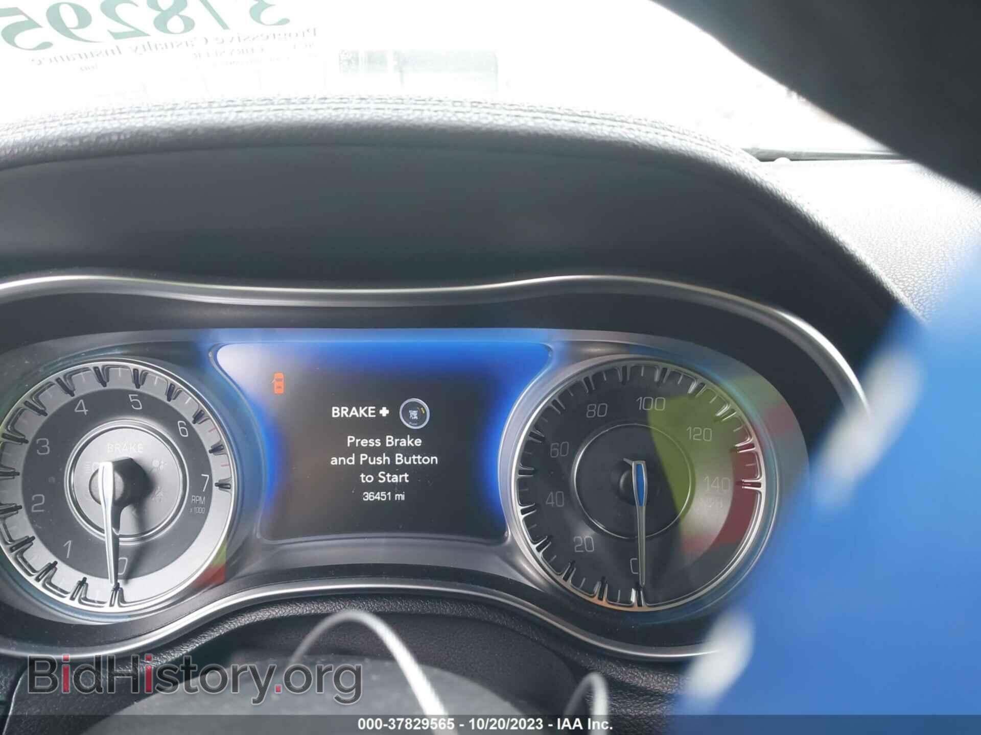 2021 CHRYSLER 300 - VIN: 2C3CCARG3MH558473 - Фото 7