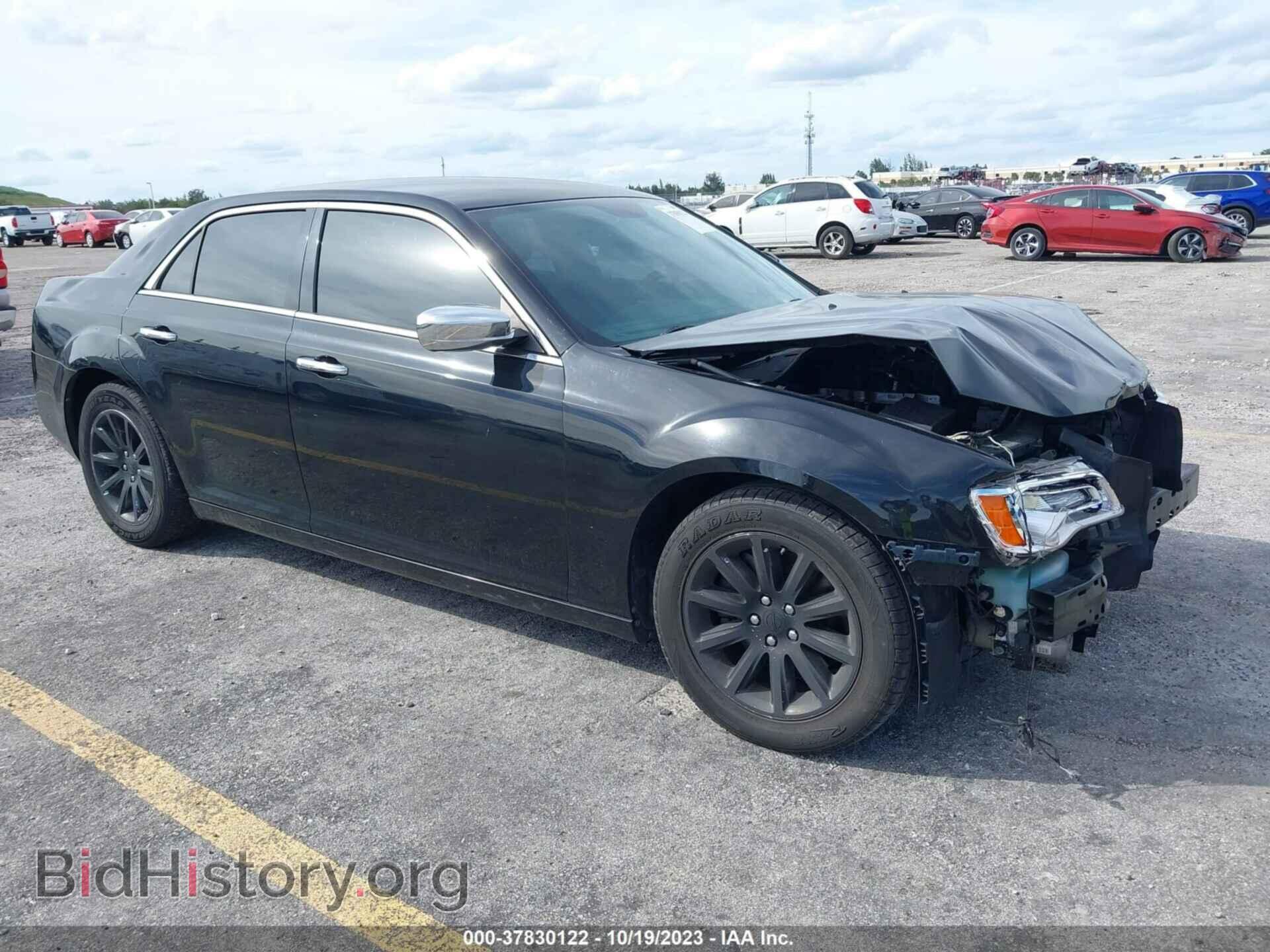 Photo 2C3CCAET1DH518511 - CHRYSLER 300 2013