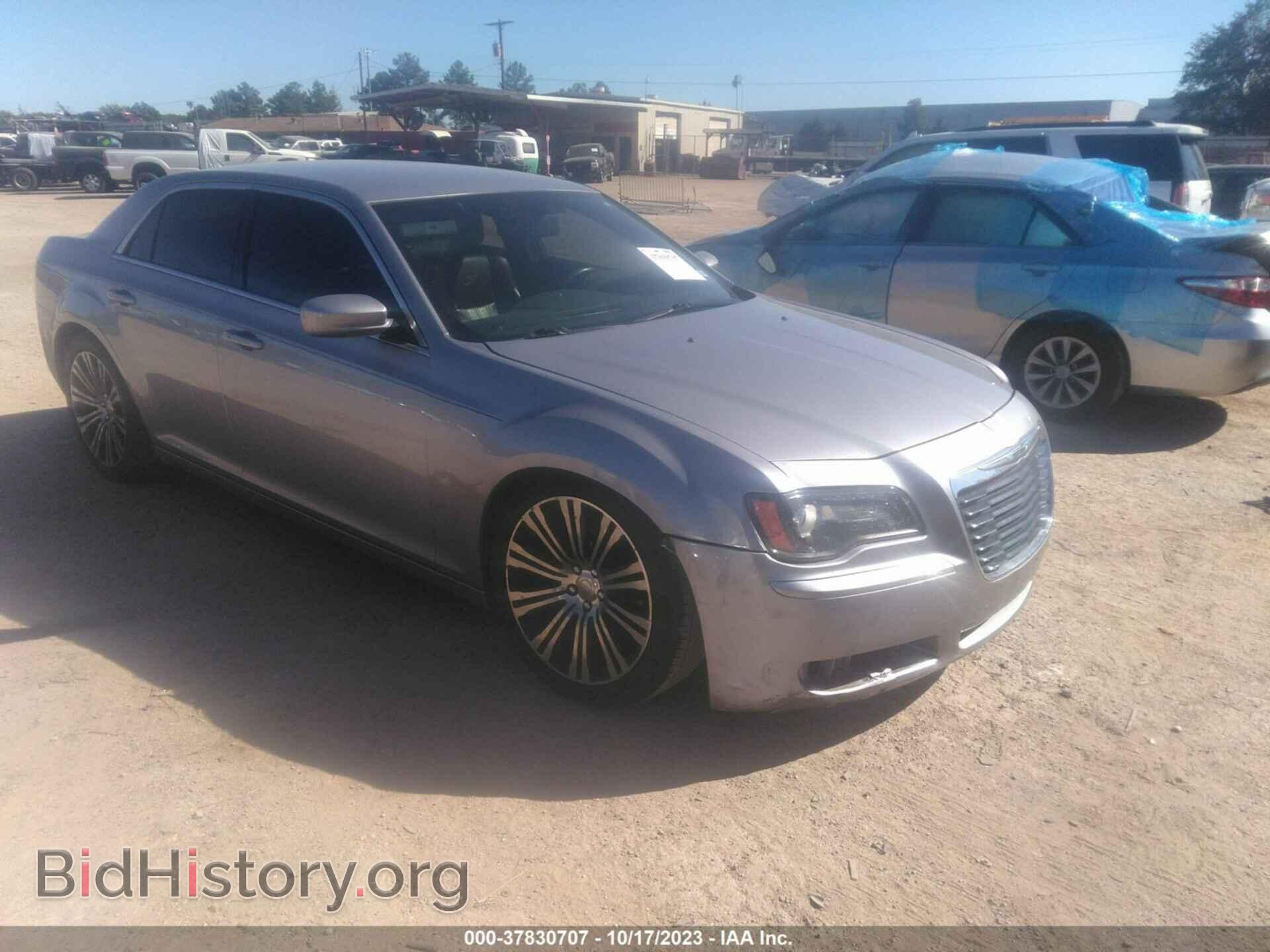 Photo 2C3CCABG3DH707913 - CHRYSLER 300 2013