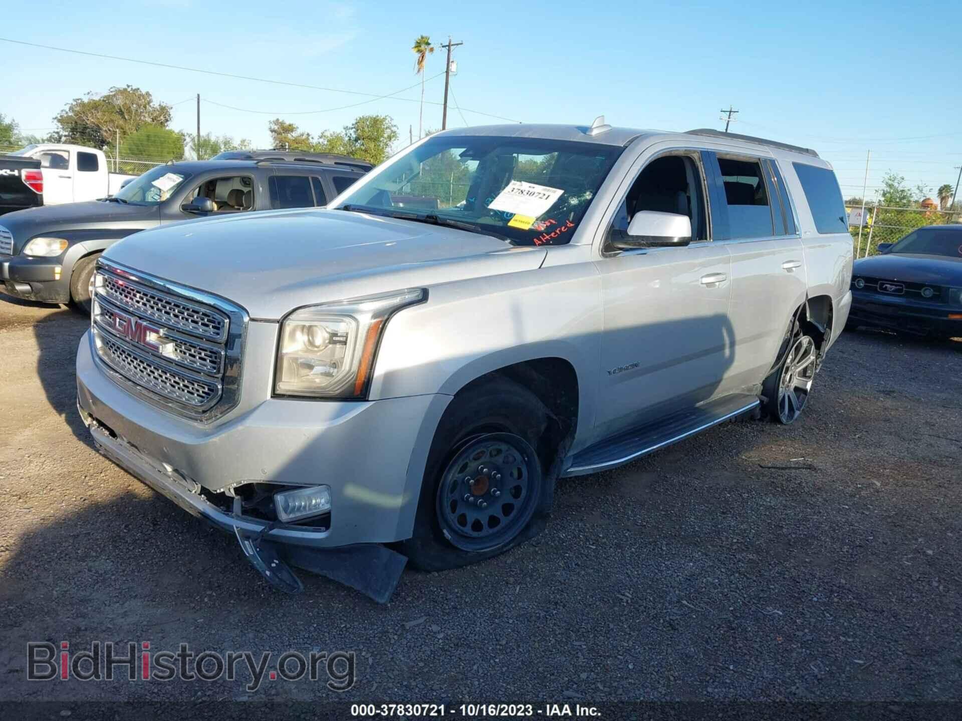 2017 GMC YUKON - VIN: 1GKS1BKC8HR285163 - Фото 2