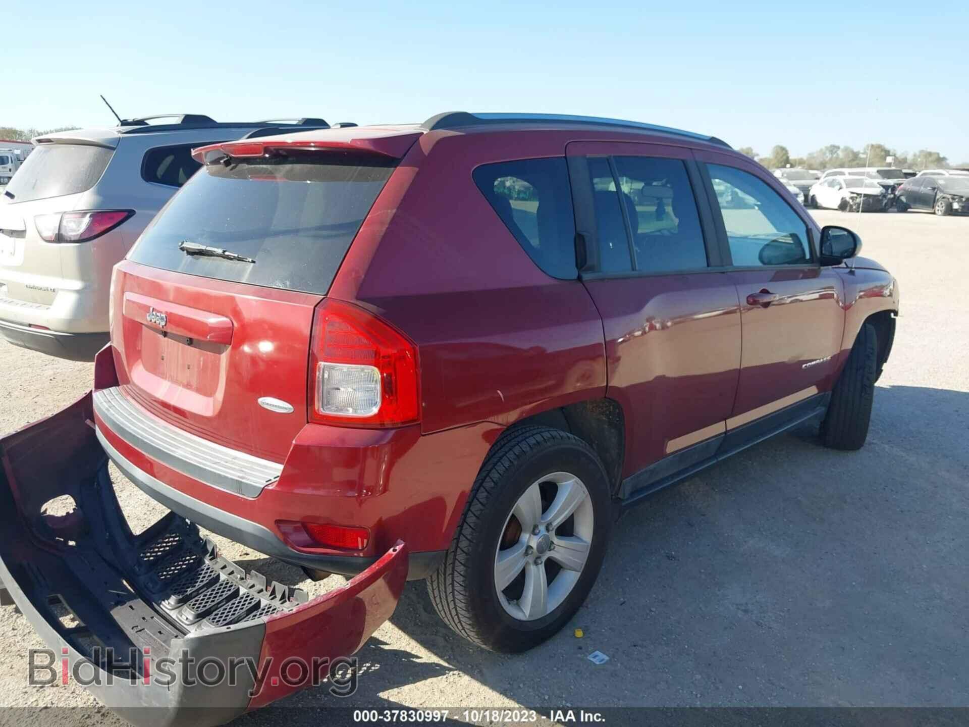 2011 JEEP COMPASS - VIN: 1J4NT1FB2BD138270 - Фото 4