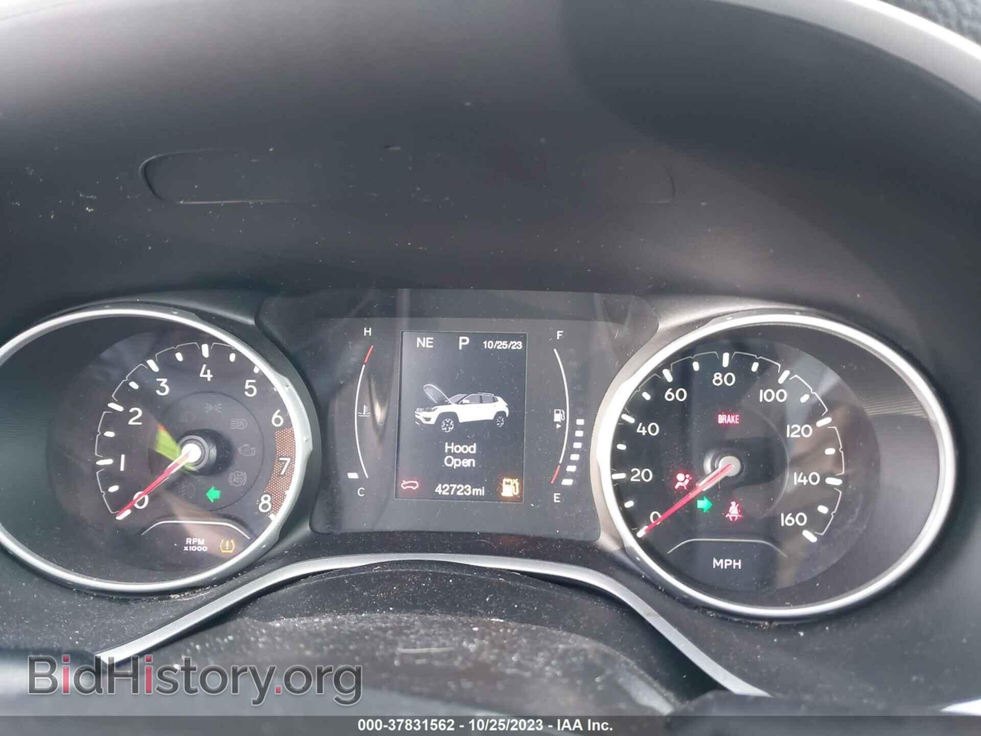 2019 JEEP COMPASS - VIN: 3C4NJDBB7KT806920 - Фото 7