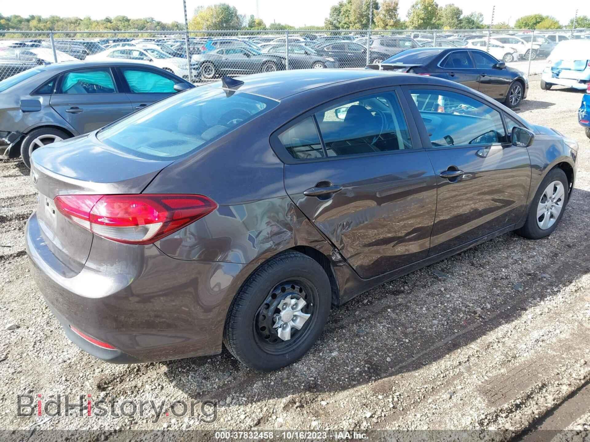 2017 KIA FORTE - VIN: 3KPFK4A76HE046183 - Фото 4