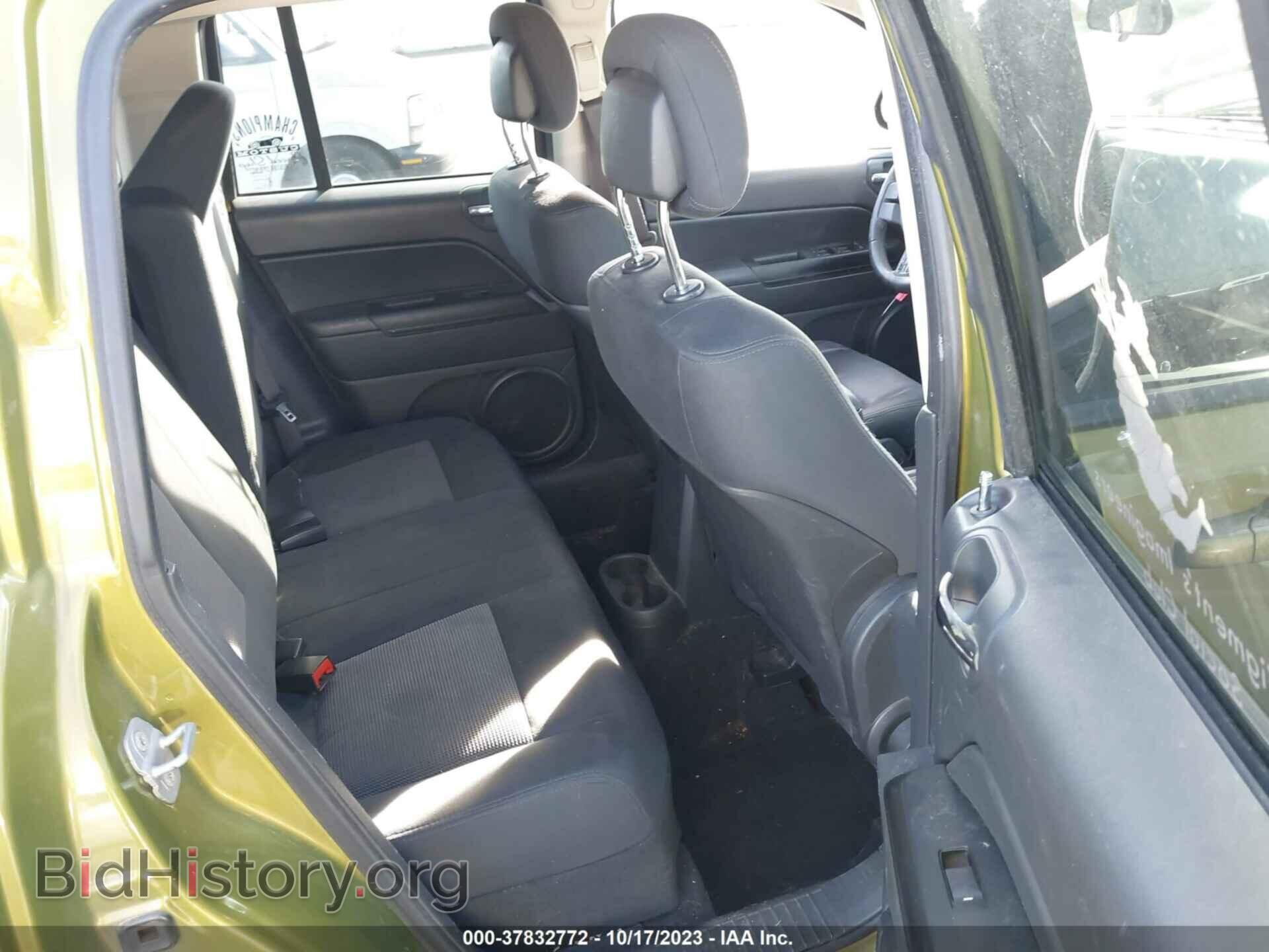 2012 JEEP COMPASS - VIN: 1C4NJCEA5CD622614 - Photo 8