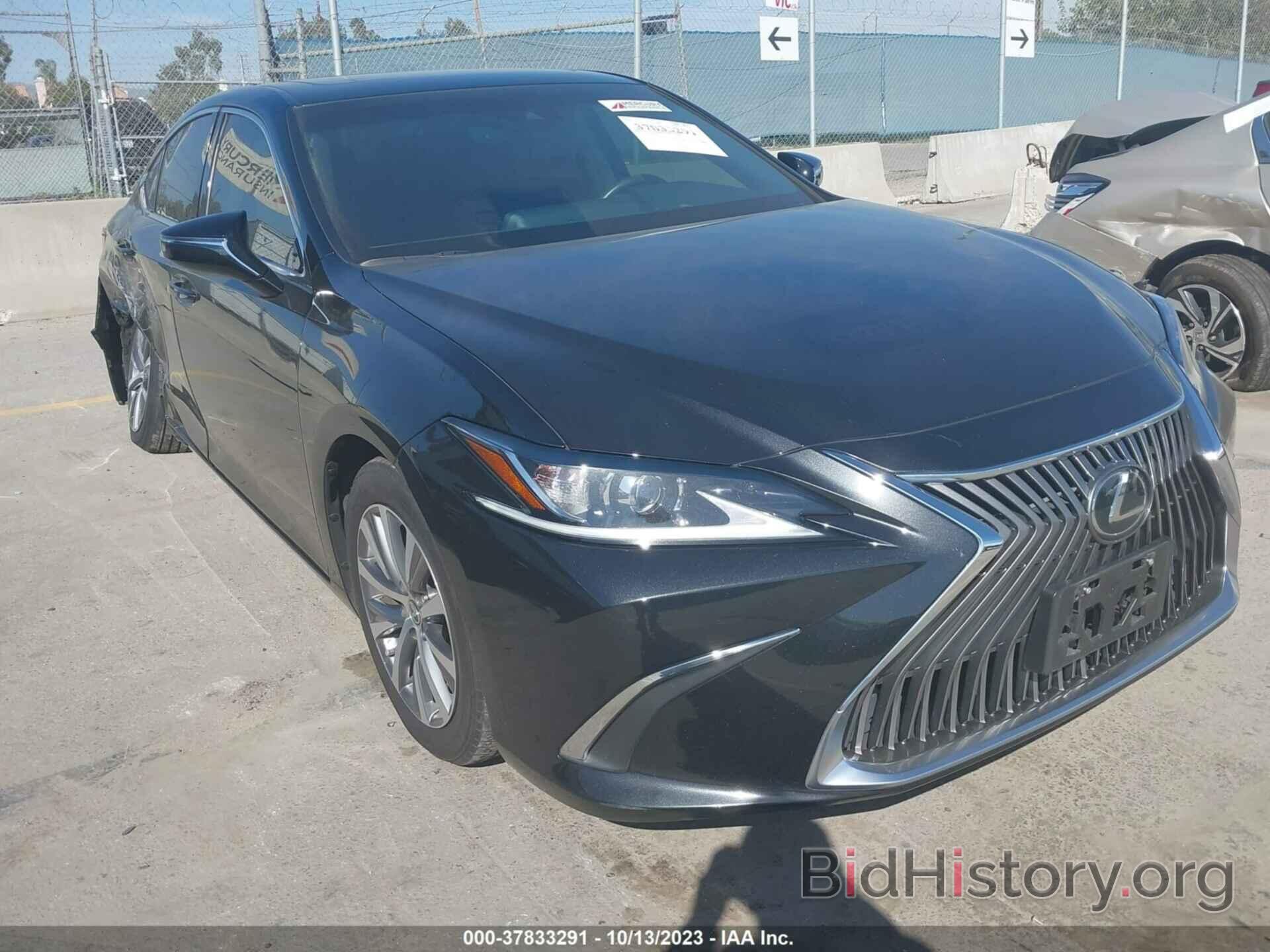 Photo 58ACZ1B19MU086328 - LEXUS ES 2021