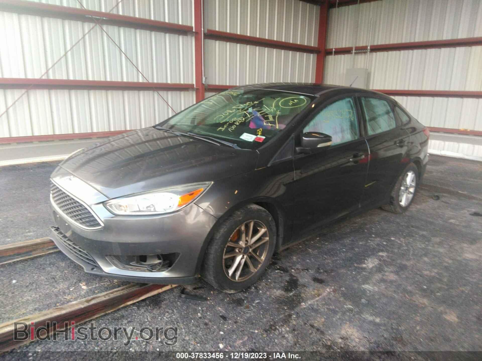 2016 FORD FOCUS - VIN: 1FADP3F29GL290034 - Фото 2