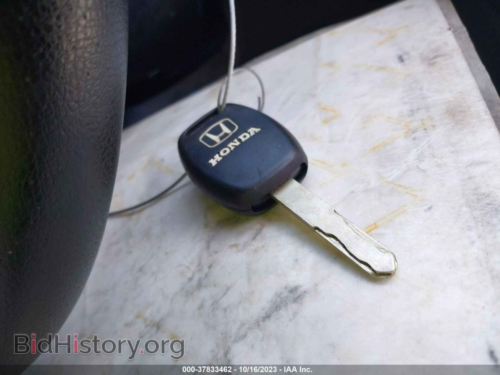 2011 HONDA PILOT - VIN: 5FNYF3H50BB017243 - Фото 11