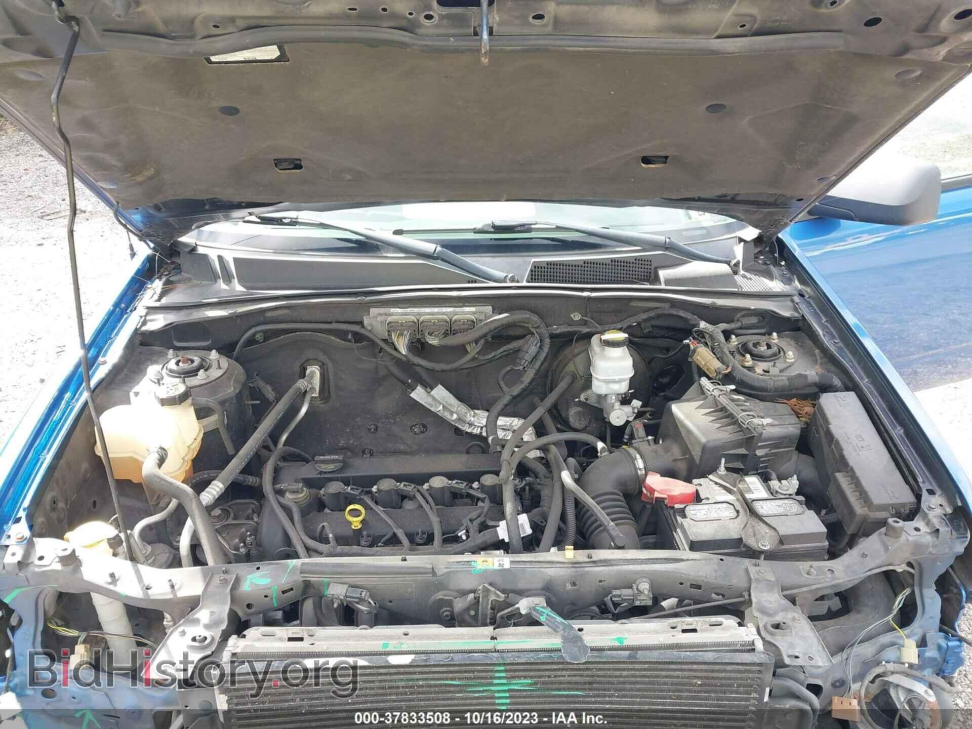 2011 FORD ESCAPE - VIN: 1FMCU0C79BKA12824 - Фото 10