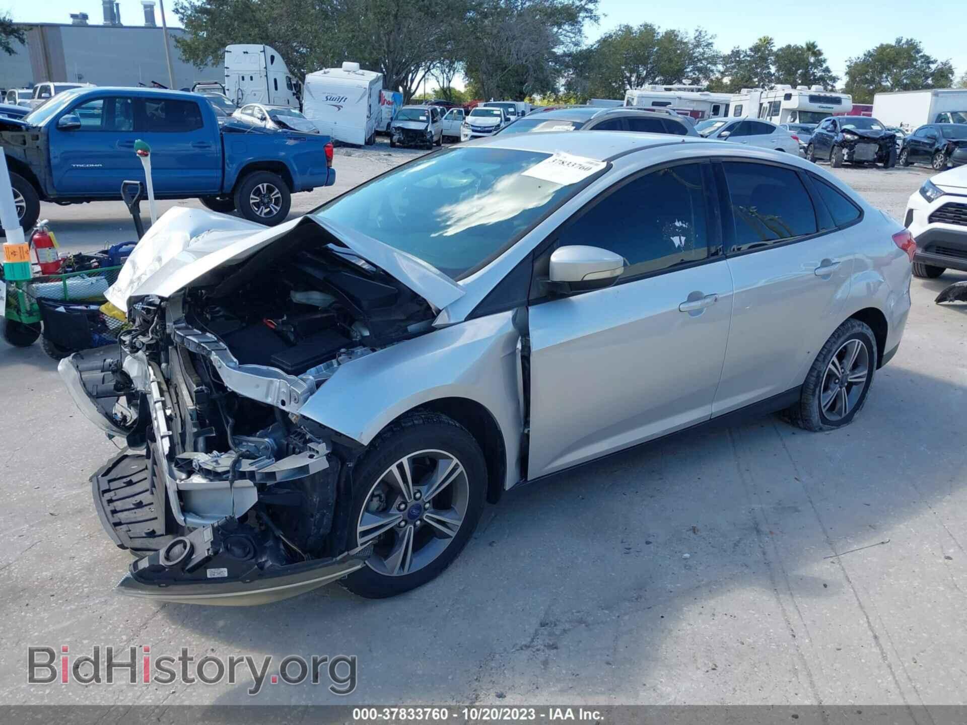 2017 FORD FOCUS - VIN: 1FADP3FE0HL327421 - Фото 2