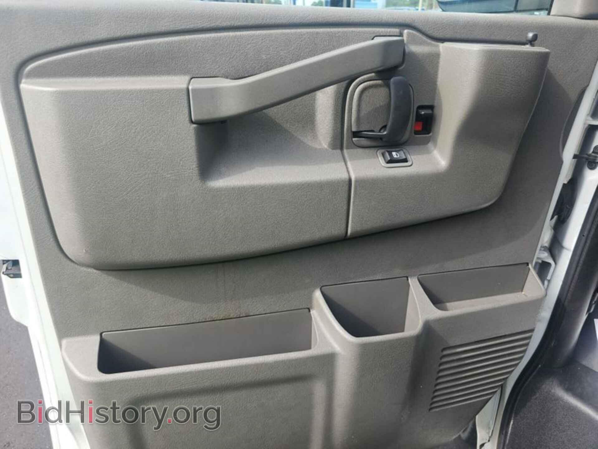 2017 CHEVROLET EXPRESS CARGO VAN - VIN: 1GCWGAFF2H1305268 - Фото 12