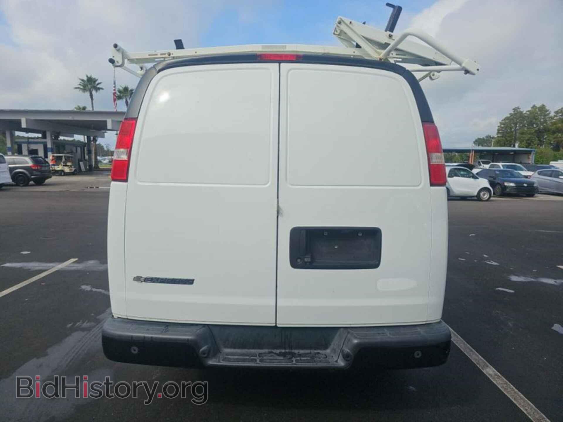 2017 CHEVROLET EXPRESS CARGO VAN - VIN: 1GCWGAFF2H1305268 - Фото 17