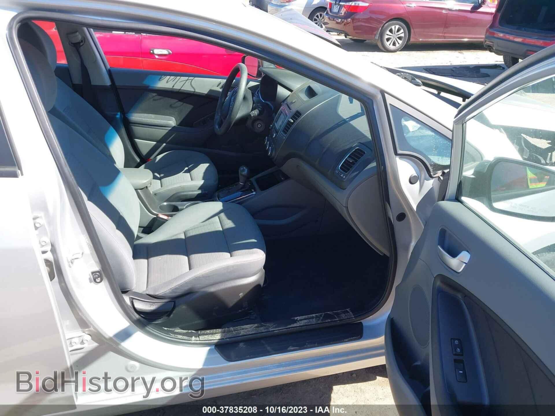 2017 KIA FORTE - VIN: 3KPFL4A77HE070828 - Фото 5