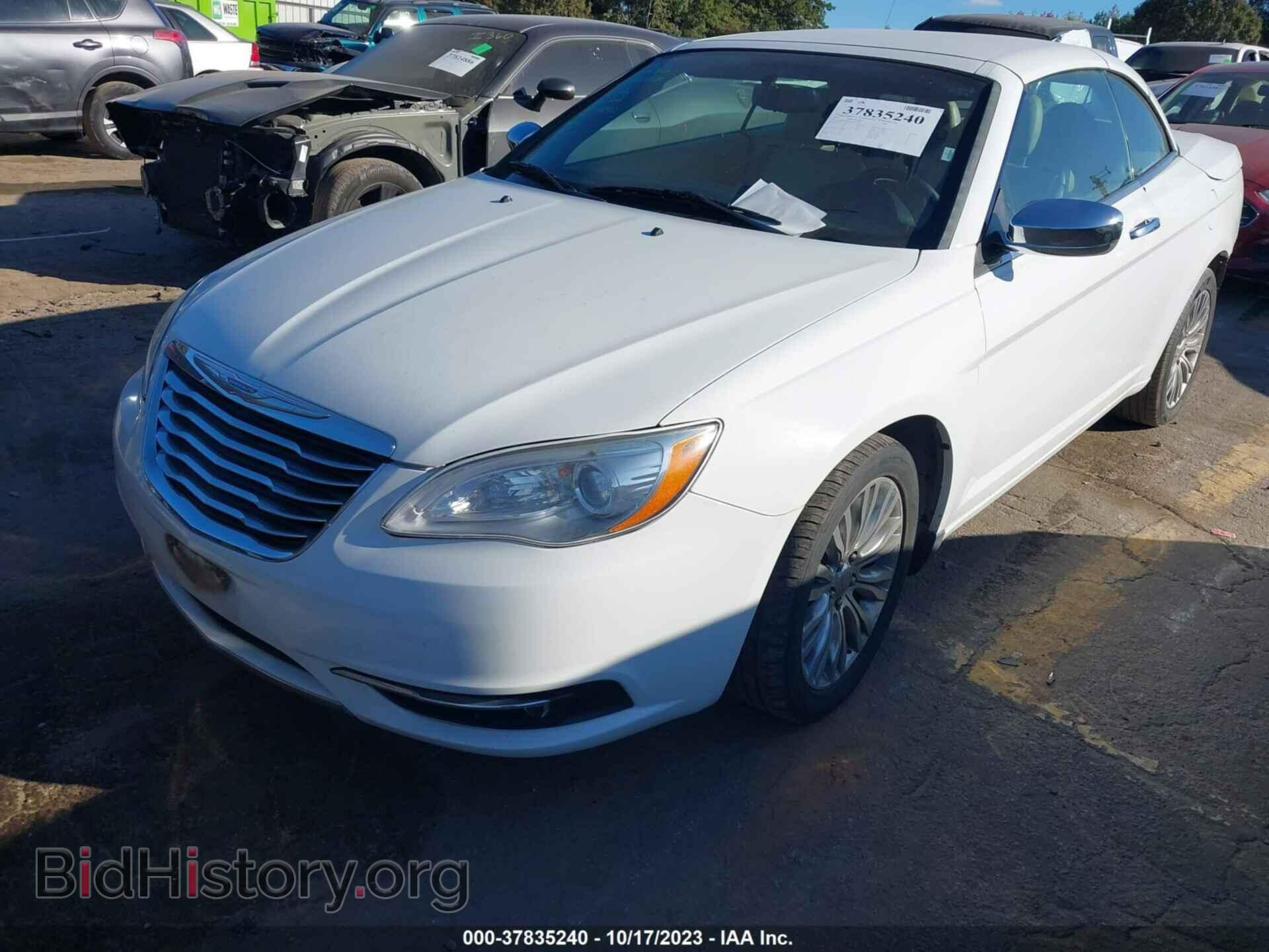 2012 CHRYSLER 200 - VIN: 1C3BCBFG2CN279172 - Фото 2
