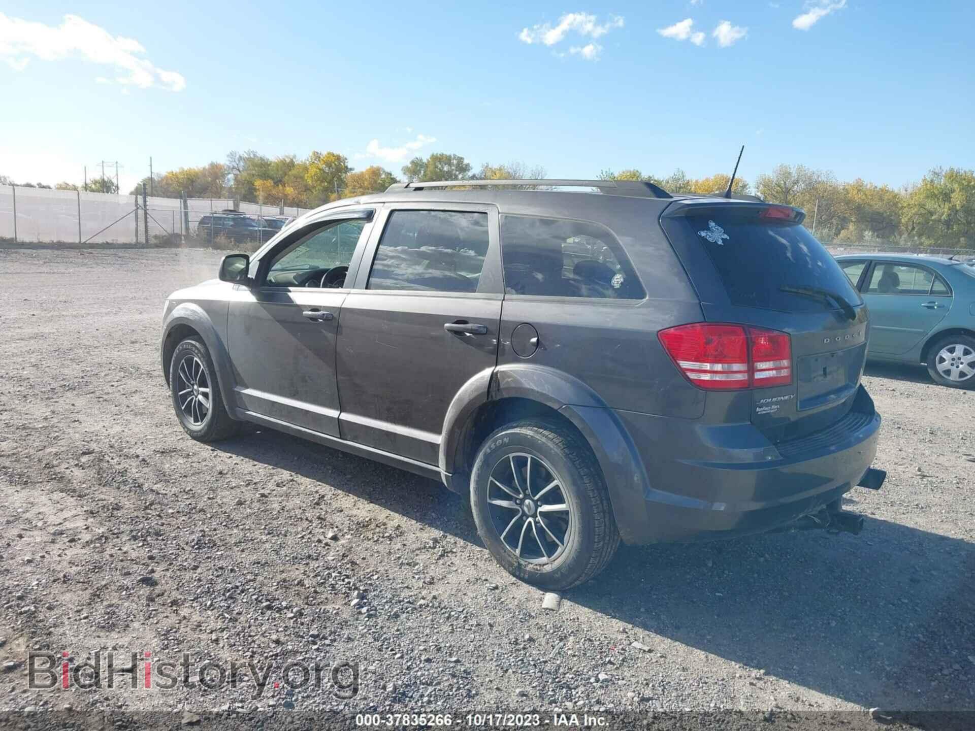 2018 DODGE JOURNEY - VIN: 3C4PDCAB3JT526809 - Photo 3