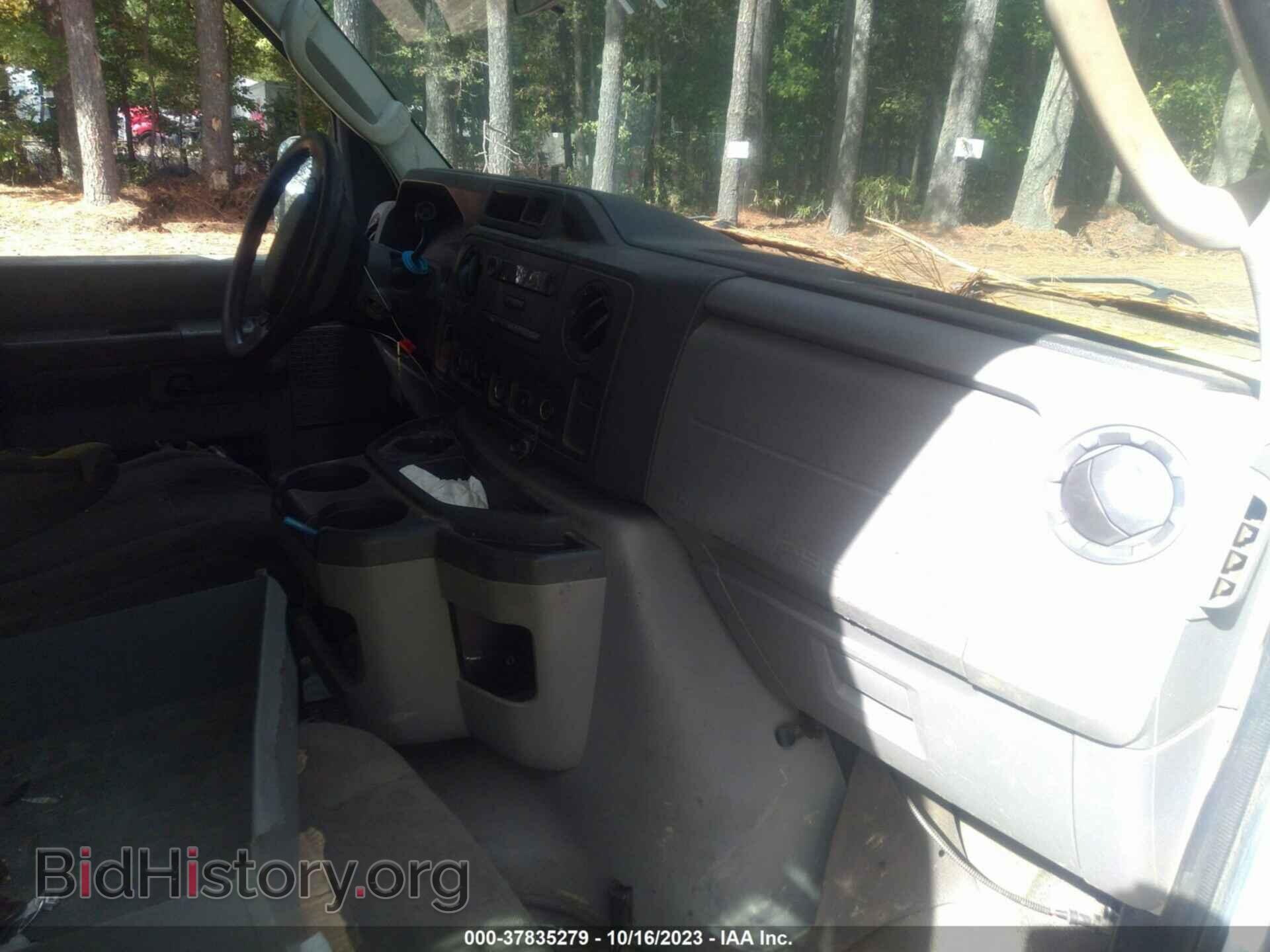 2011 FORD ECONOLINE CARGO VAN - VIN: 1FTNE2EL7BDB14076 - Фото 5