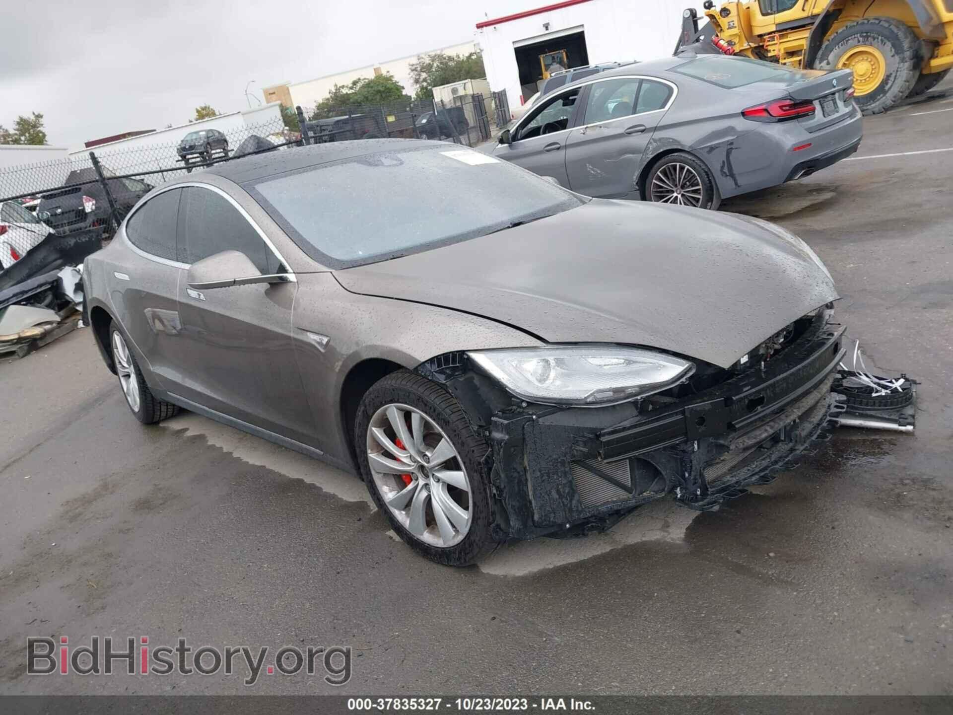 Фотография 5YJSA1E40FF114338 - TESLA MODEL S 2015