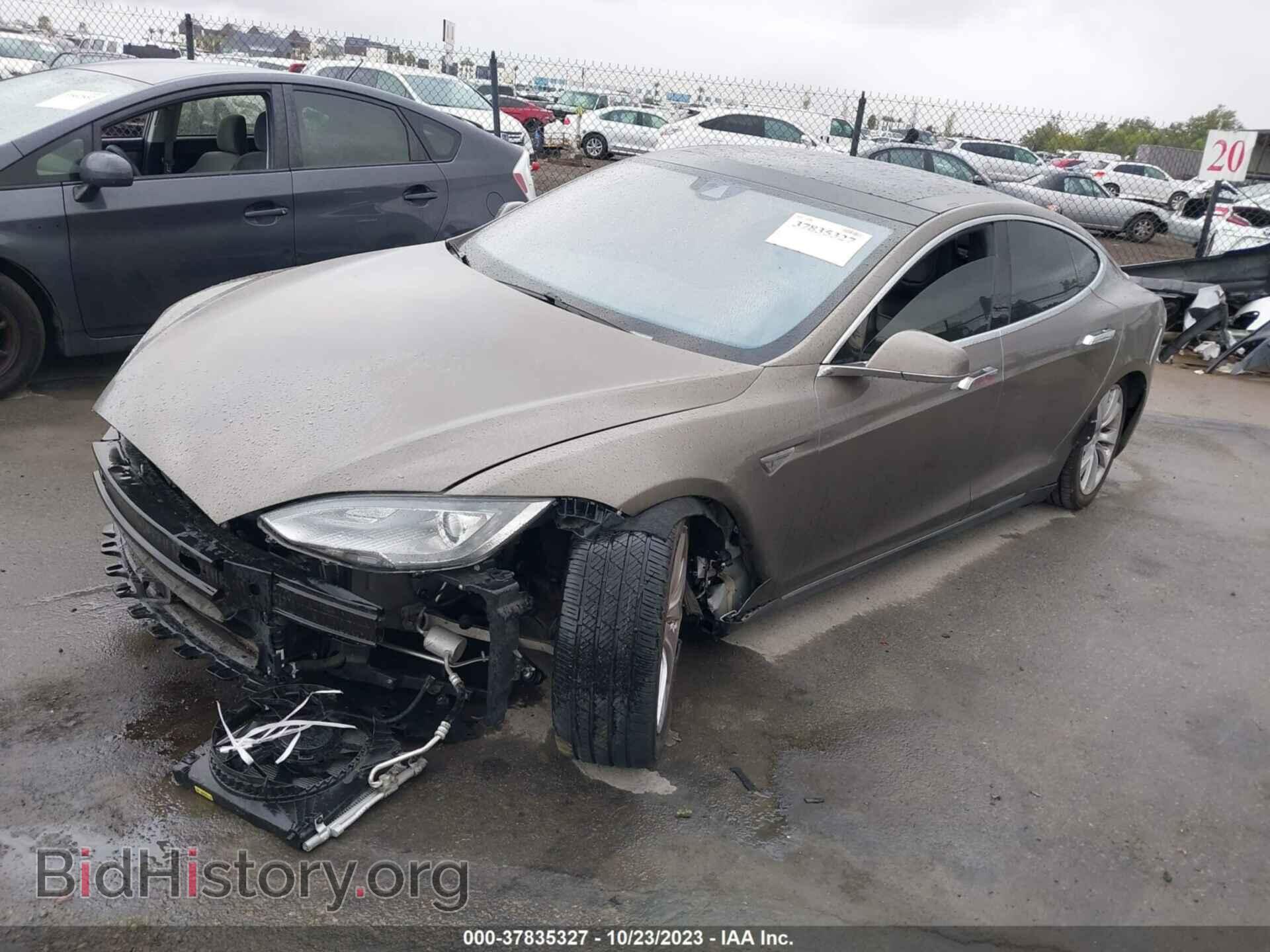 2015 TESLA MODEL S - VIN: 5YJSA1E40FF114338 - Photo 2