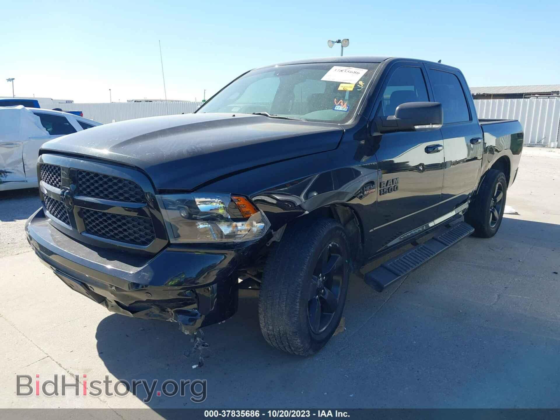 2018 RAM 1500 - VIN: 1C6RR6LT8JS333713 - Фото 2
