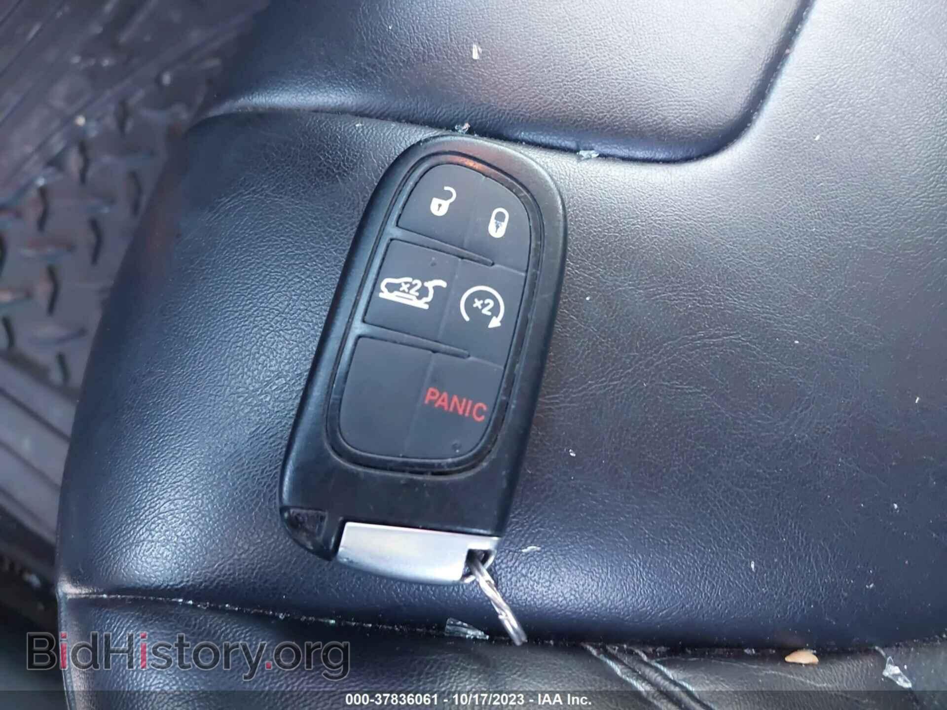 2019 JEEP CHEROKEE - VIN: 1C4PJLLB2KD411437 - Фото 11