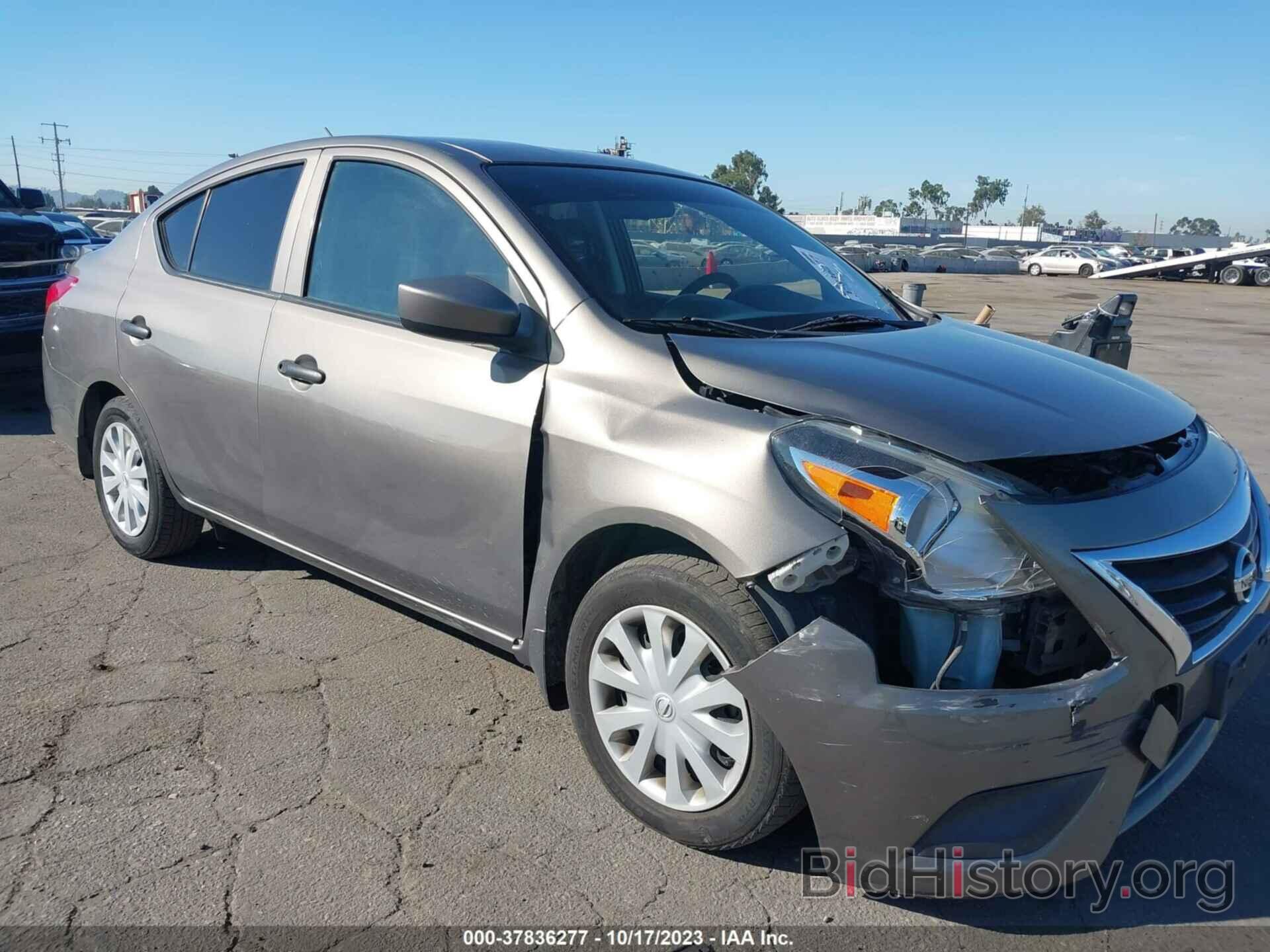 Photo 3N1CN7AP9HL801661 - NISSAN VERSA SEDAN 2017