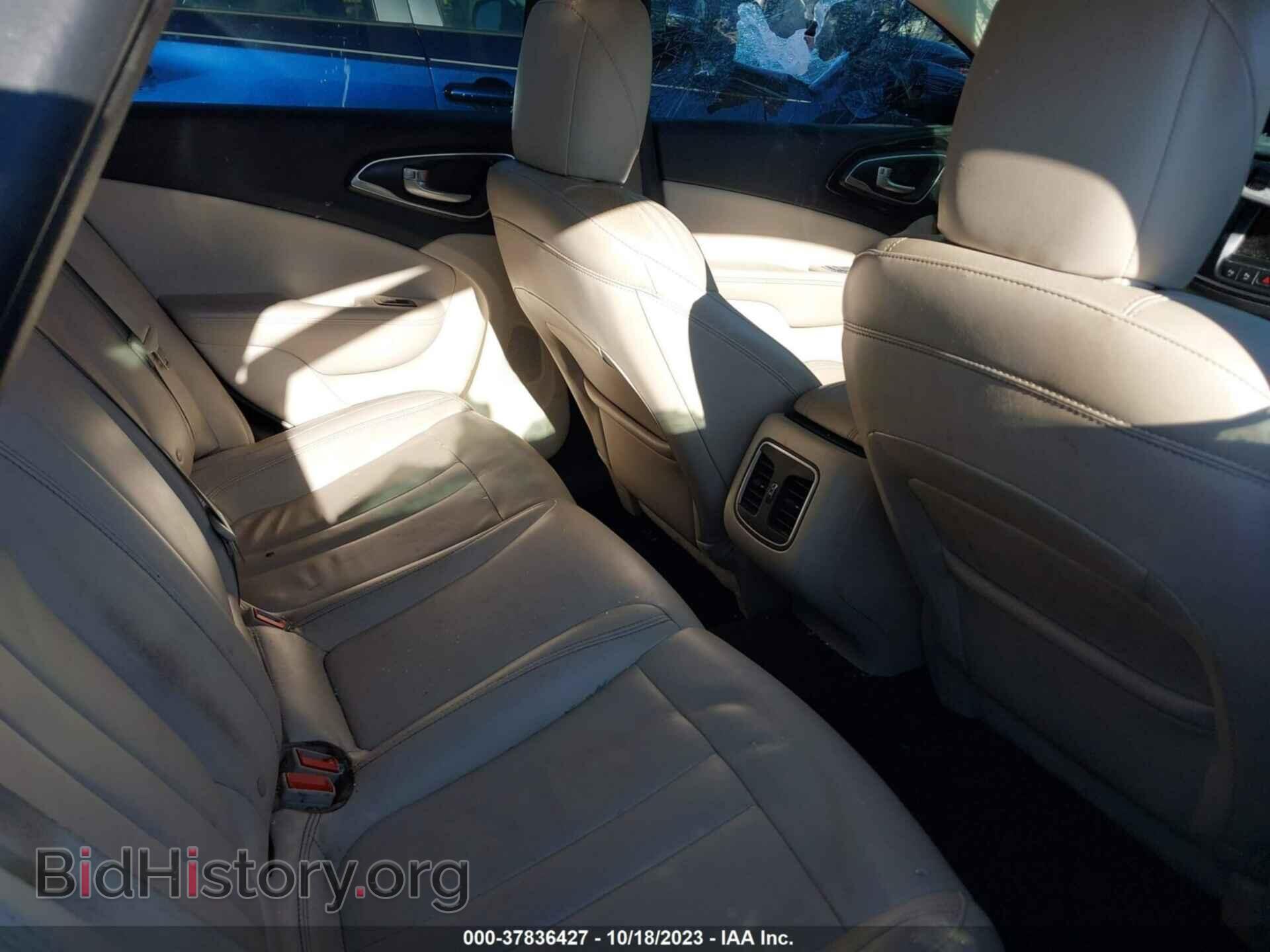 2015 CHRYSLER 200 - VIN: 1C3CCCCB7FN742639 - Фото 8