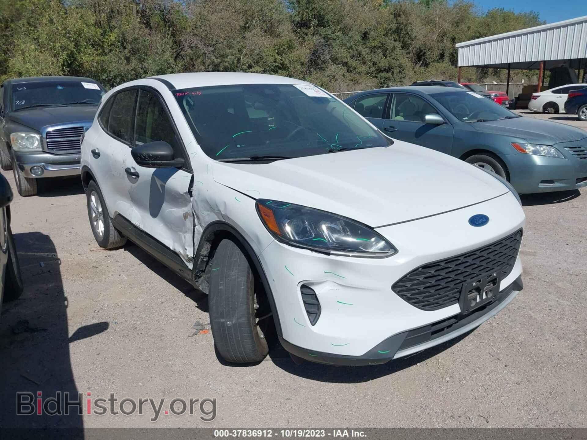 Фотография 1FMCU0F69LUA76063 - FORD ESCAPE 2020