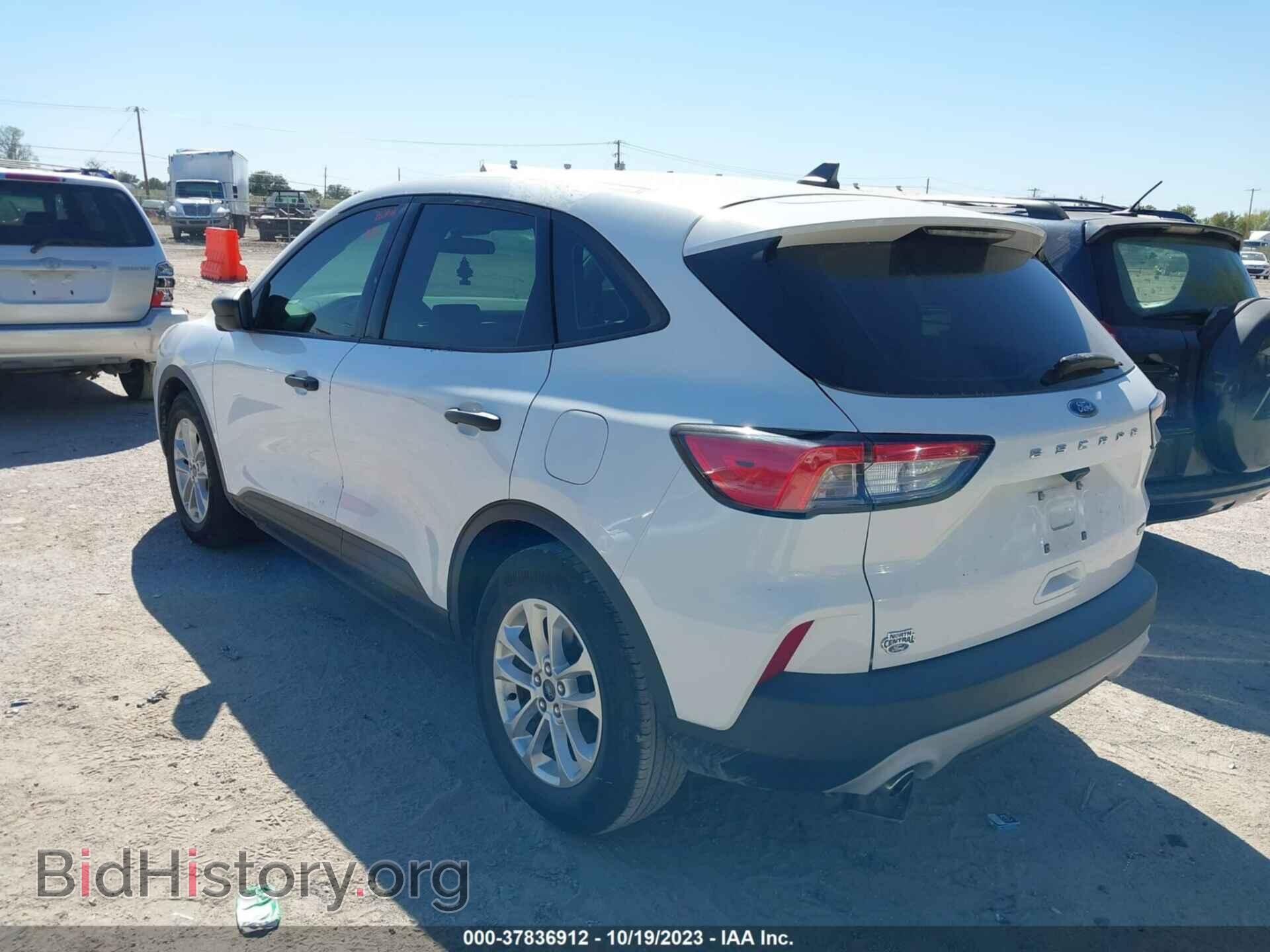 2020 FORD ESCAPE - VIN: 1FMCU0F69LUA76063 - Фото 3