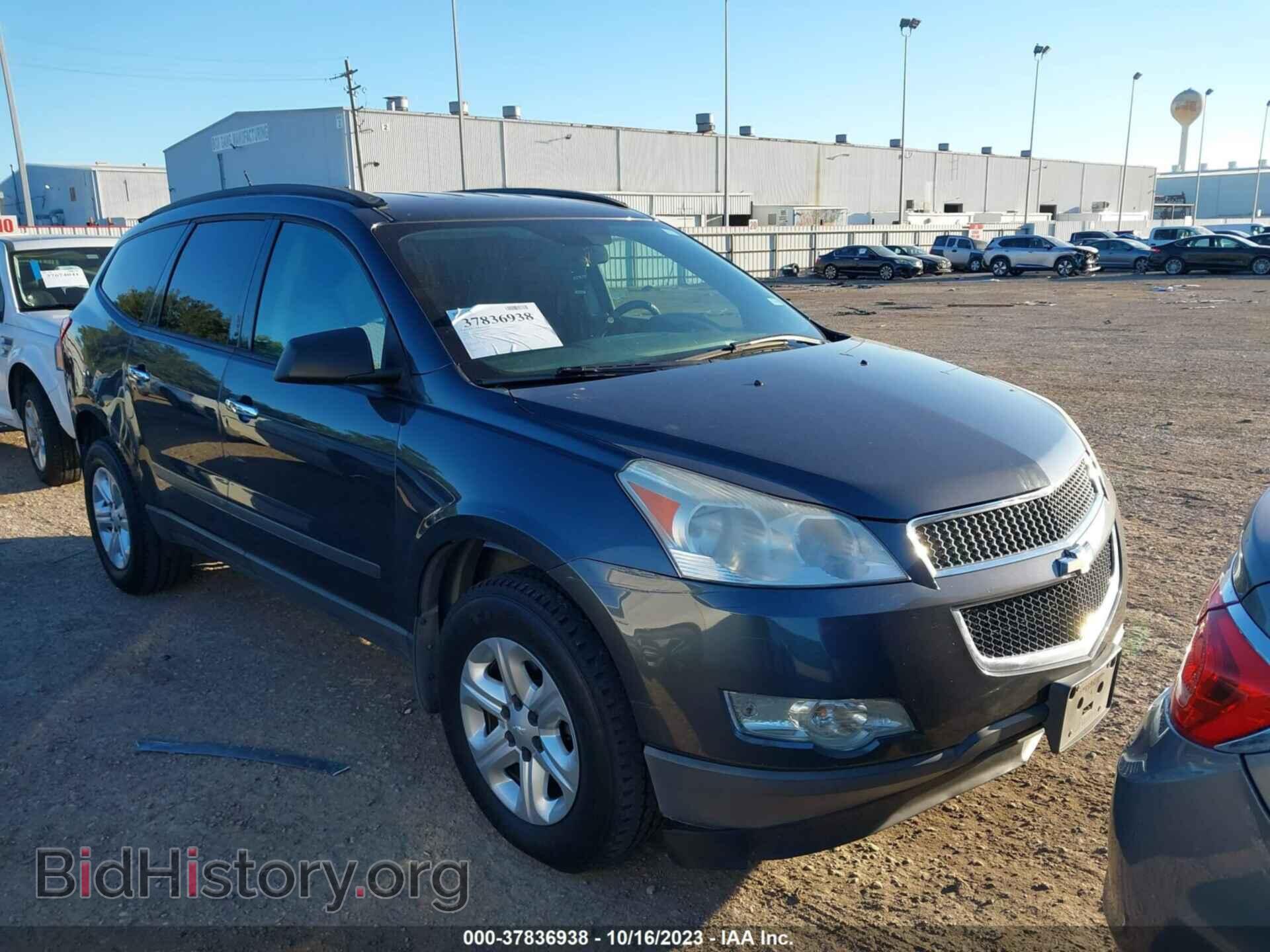 Фотография 1GNKRFED0CJ314329 - CHEVROLET TRAVERSE 2012