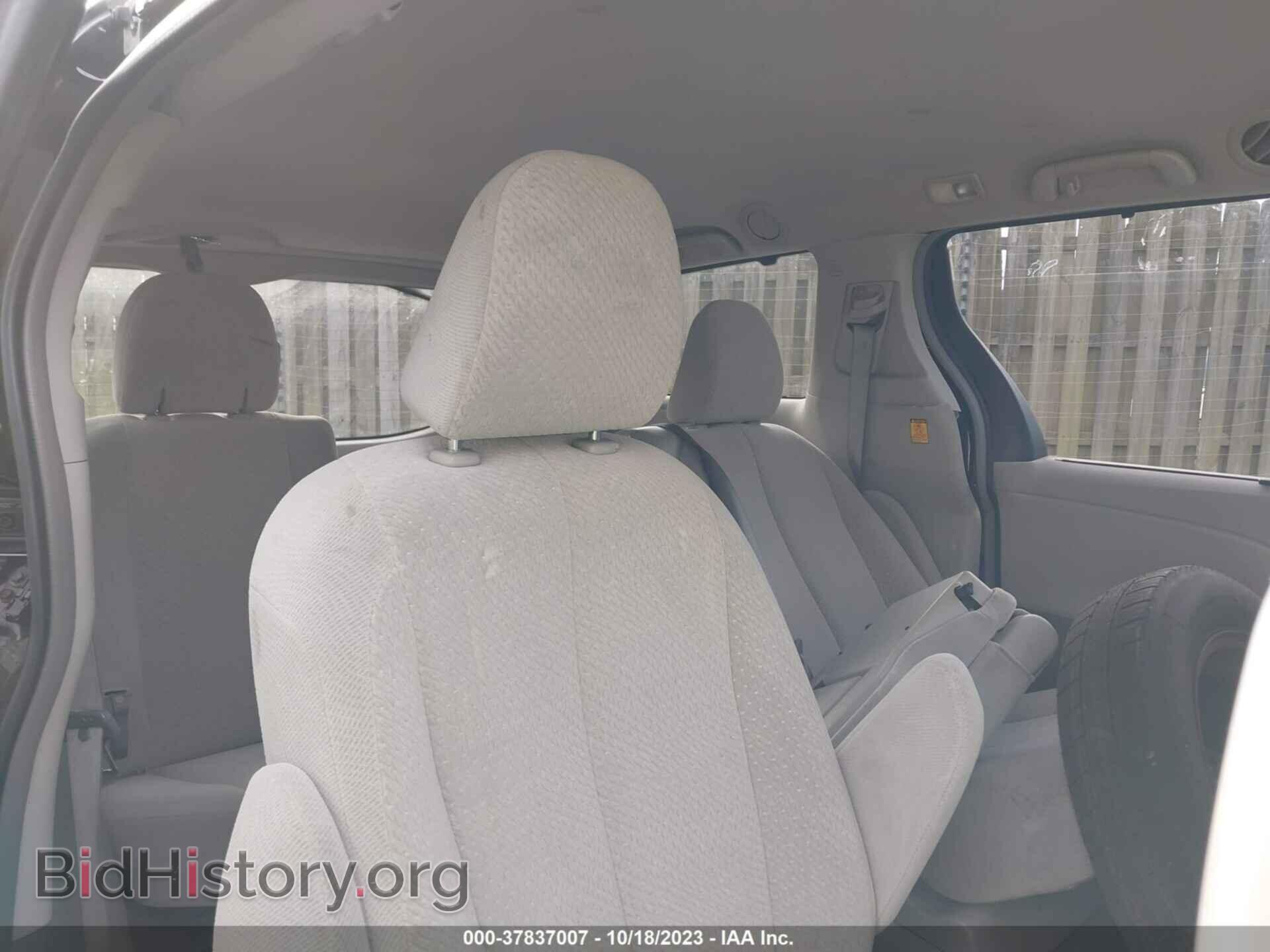 2013 TOYOTA SIENNA - VIN: 5TDKK3DC8DS307895 - Фото 8