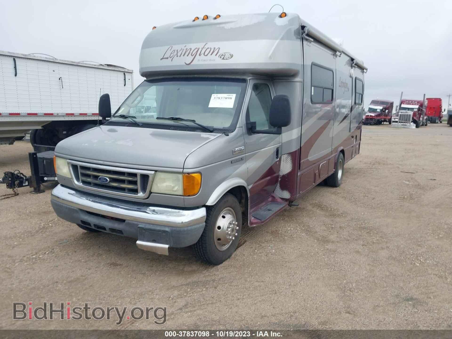 2006 FORD E-450 CUTAWAY - VIN: 1FDXE45P56DA19167 - Фото 2