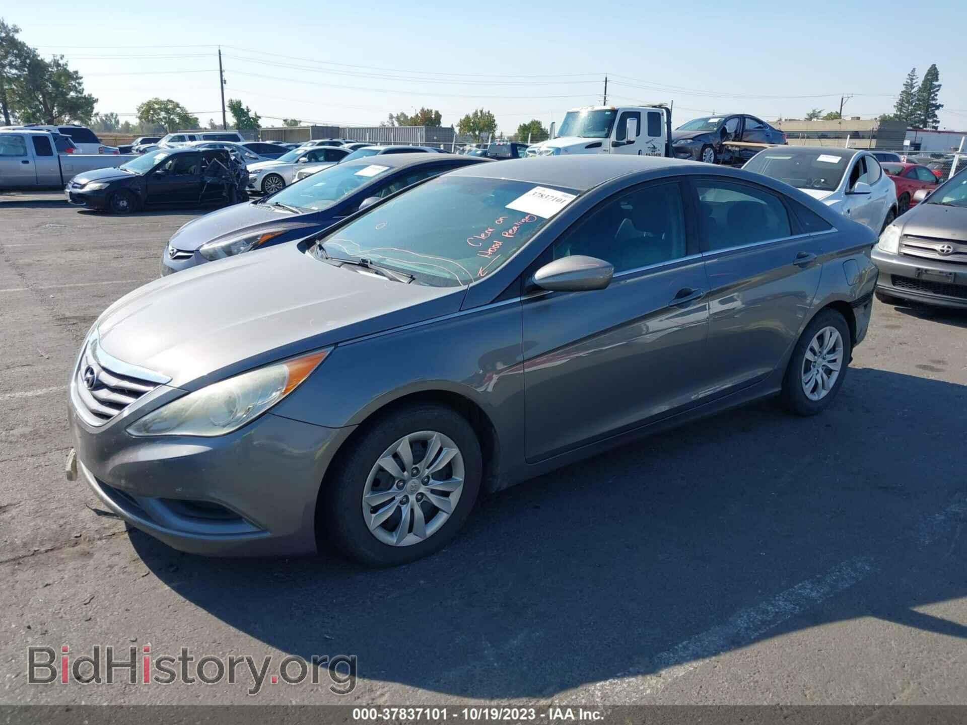 2012 HYUNDAI SONATA - VIN: 5NPEB4AC4CH464237 - Фото 2