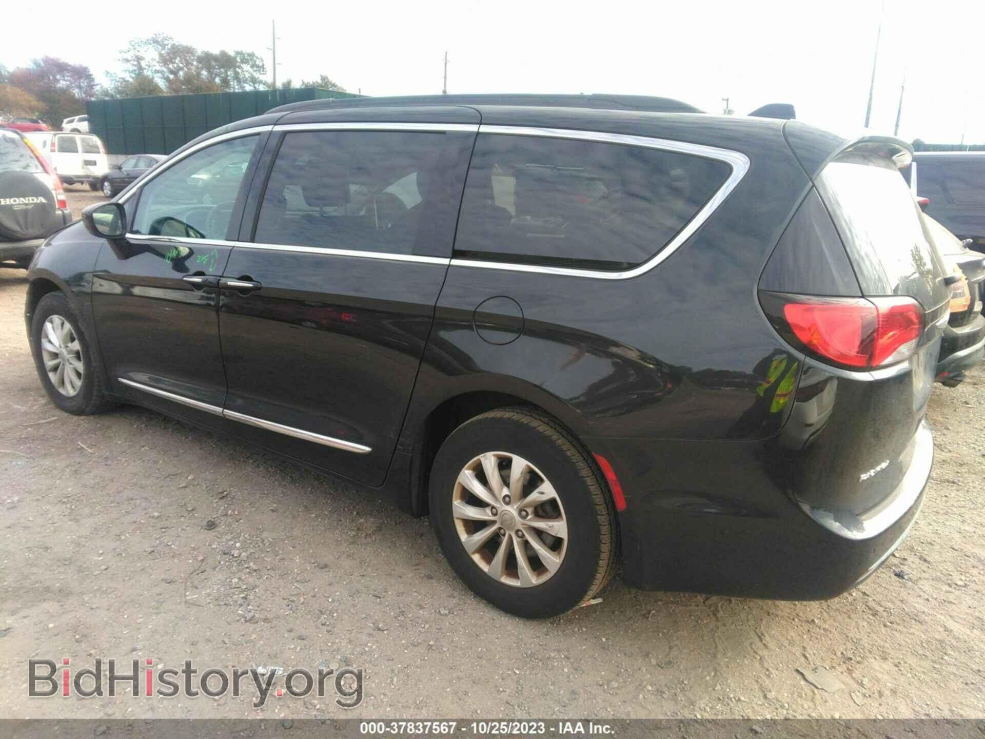 2017 CHRYSLER PACIFICA - VIN: 2C4RC1BGXHR524739 - Фото 3